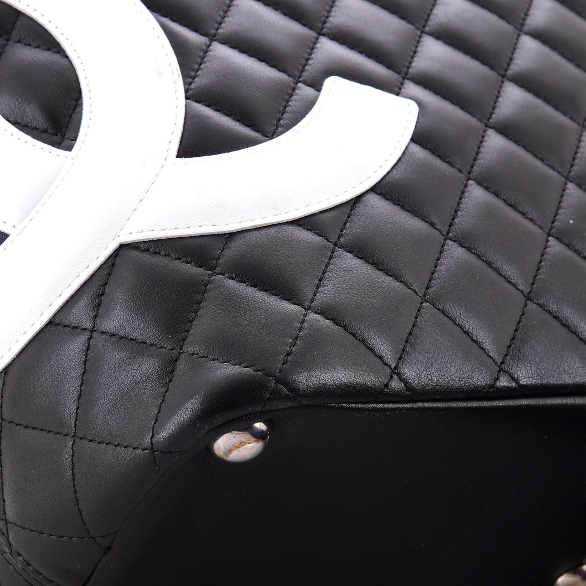 Cambon Tote Quilted Leather Large - Image 6