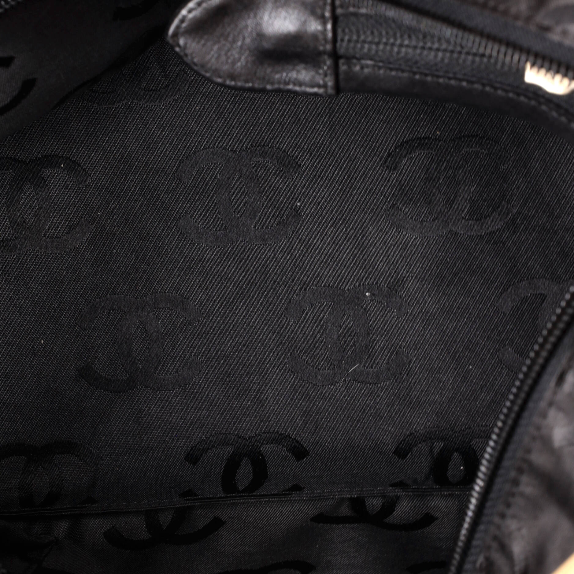 Cambon Tote Quilted Leather Large - Image 6