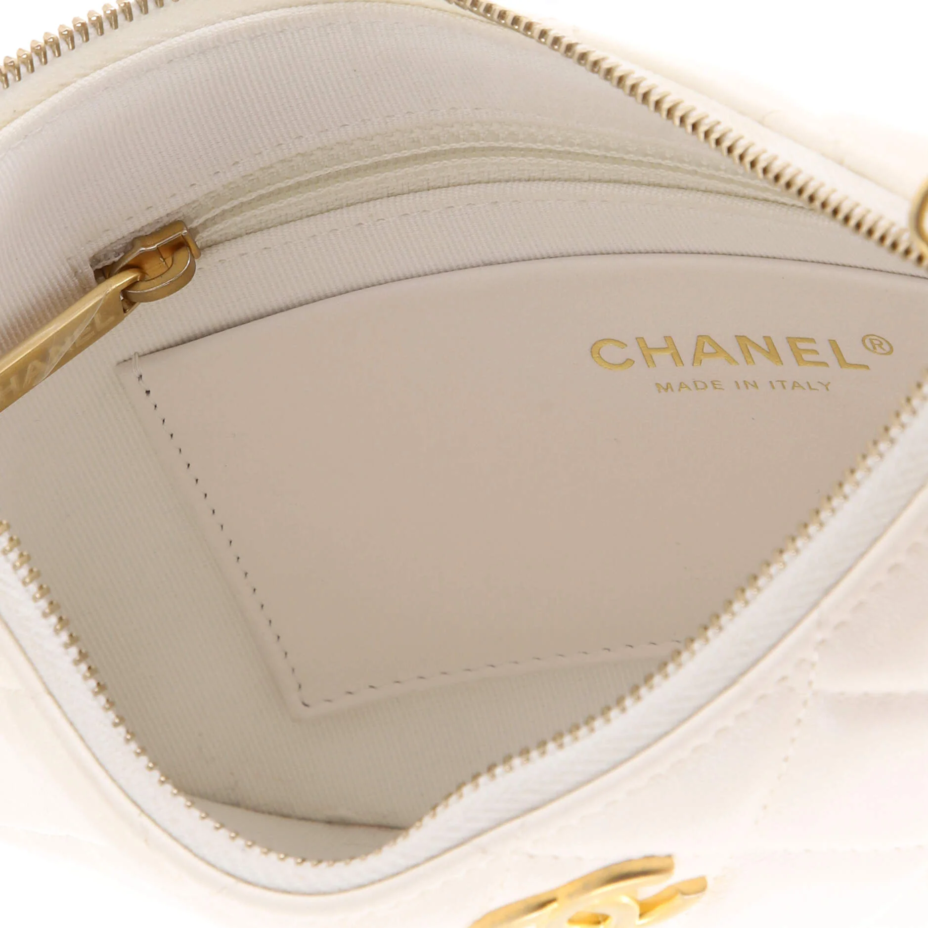CC Chain Around Hobo Quilted Lambskin - Image 5