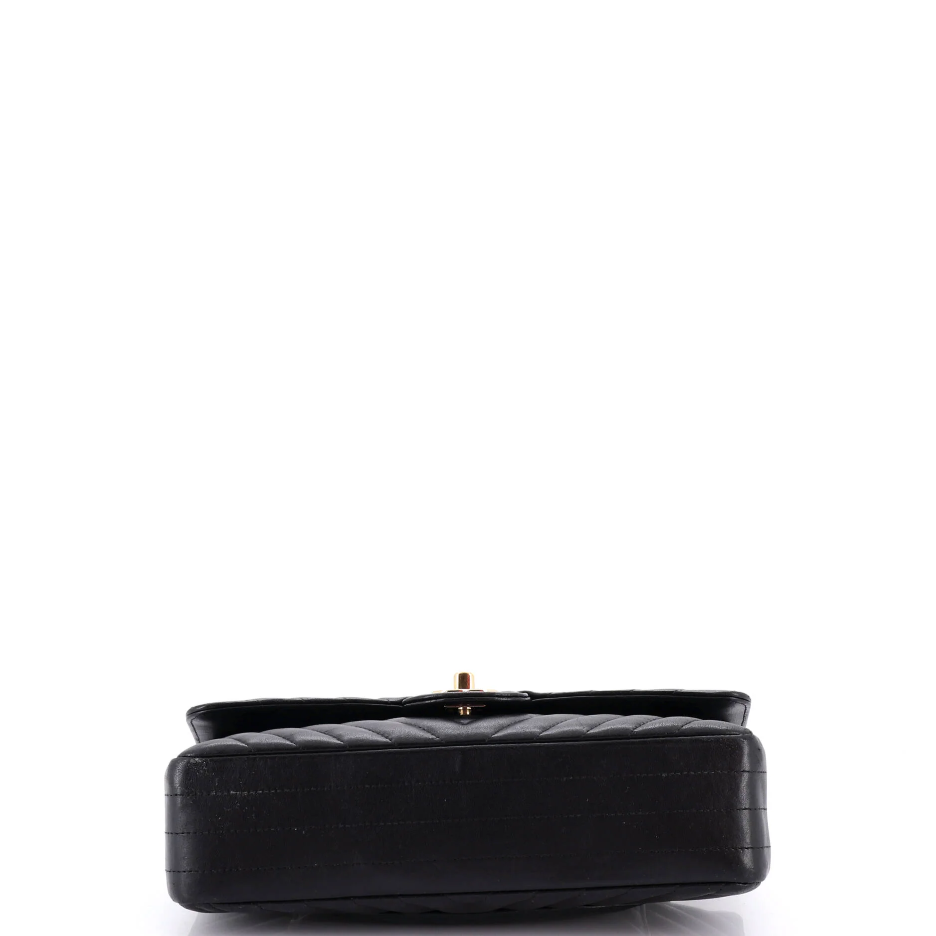 Classic Double Flap Bag Chevron Lambskin Medium - Image 5