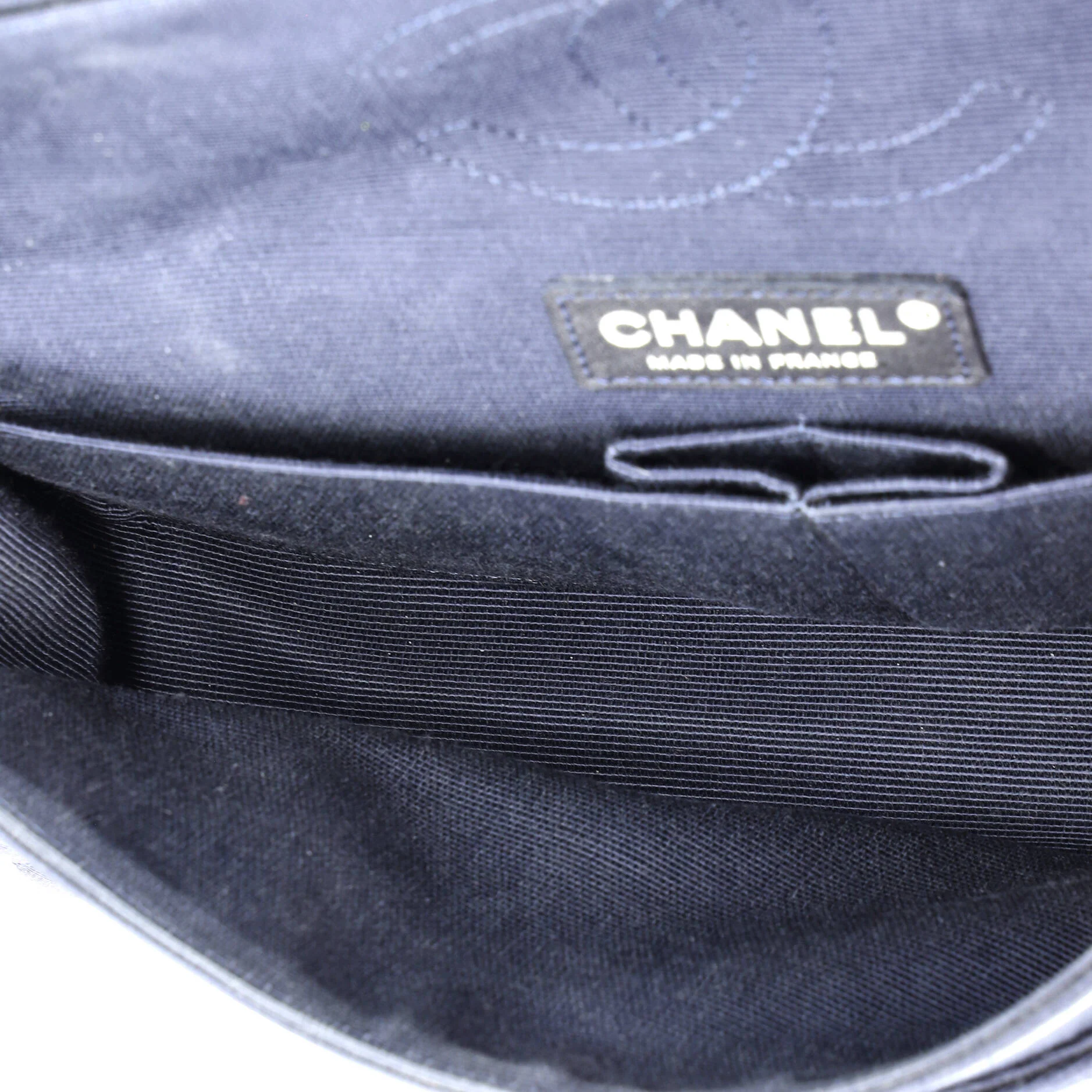 Classic Double Flap Bag Quilted Grosgrain Medium - Image 5