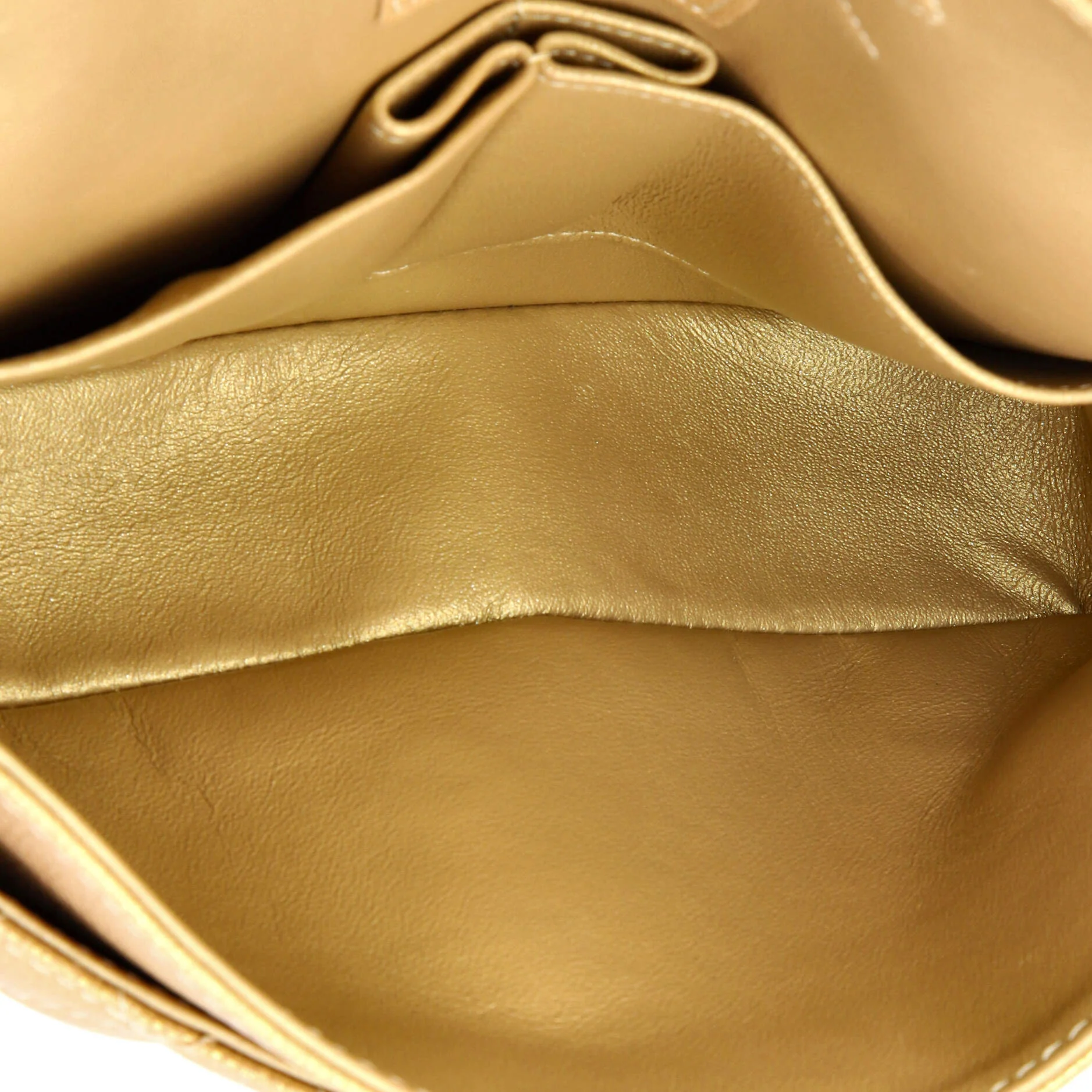 Classic Double Flap Bag Quilted Iridescent Caviar Medium - Image 5