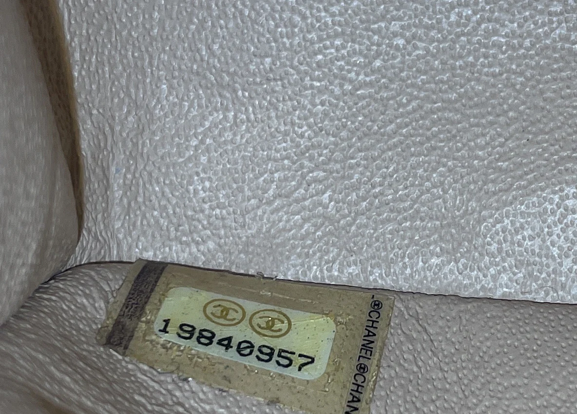 Classic Double Flap Bag Quilted Lambskin Medium - Image 8