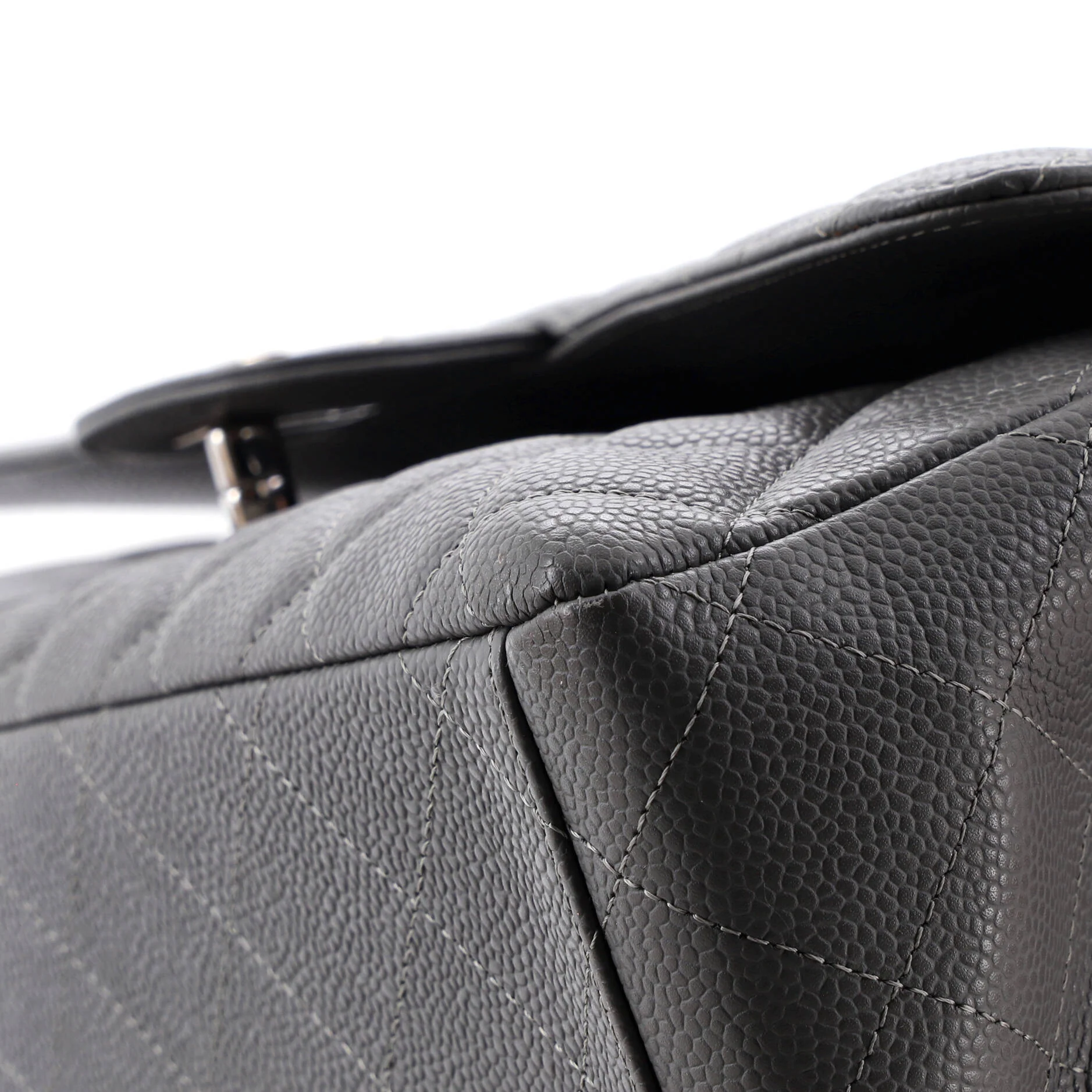 Classic Single Flap Bag Quilted Caviar Maxi - Image 7