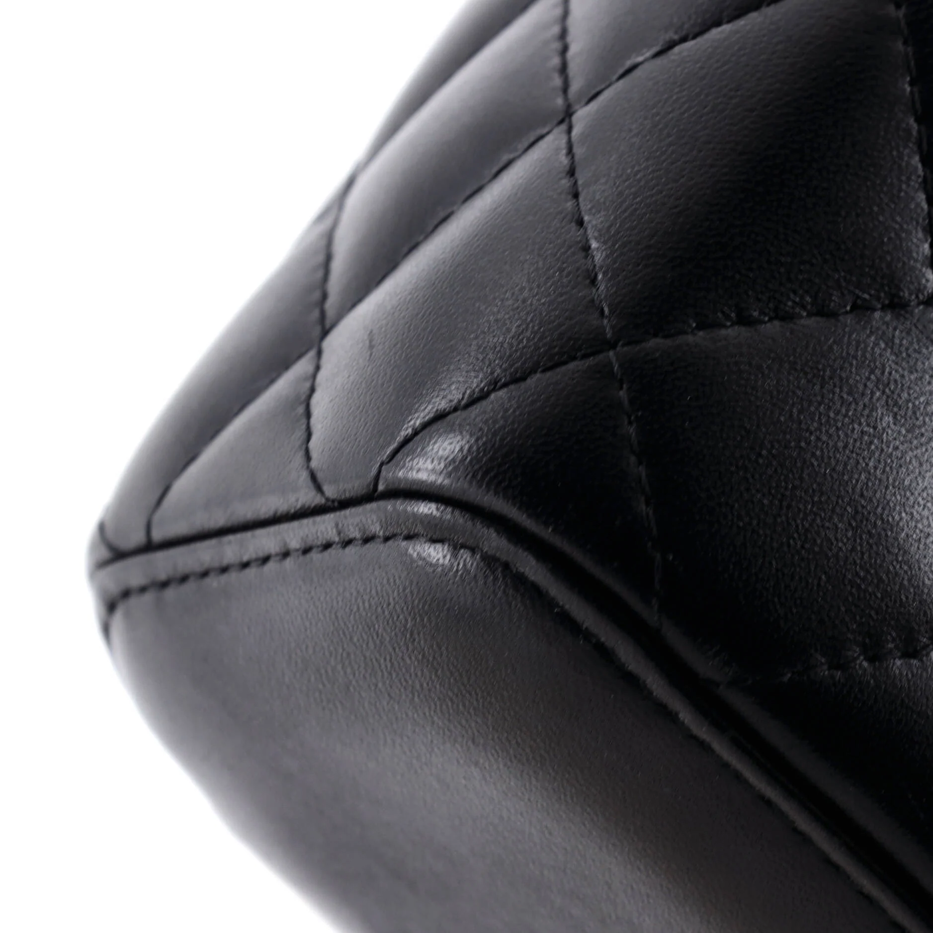 Classic Top Handle Vanity Case with Chain Quilted Lambskin Mini - Image 6