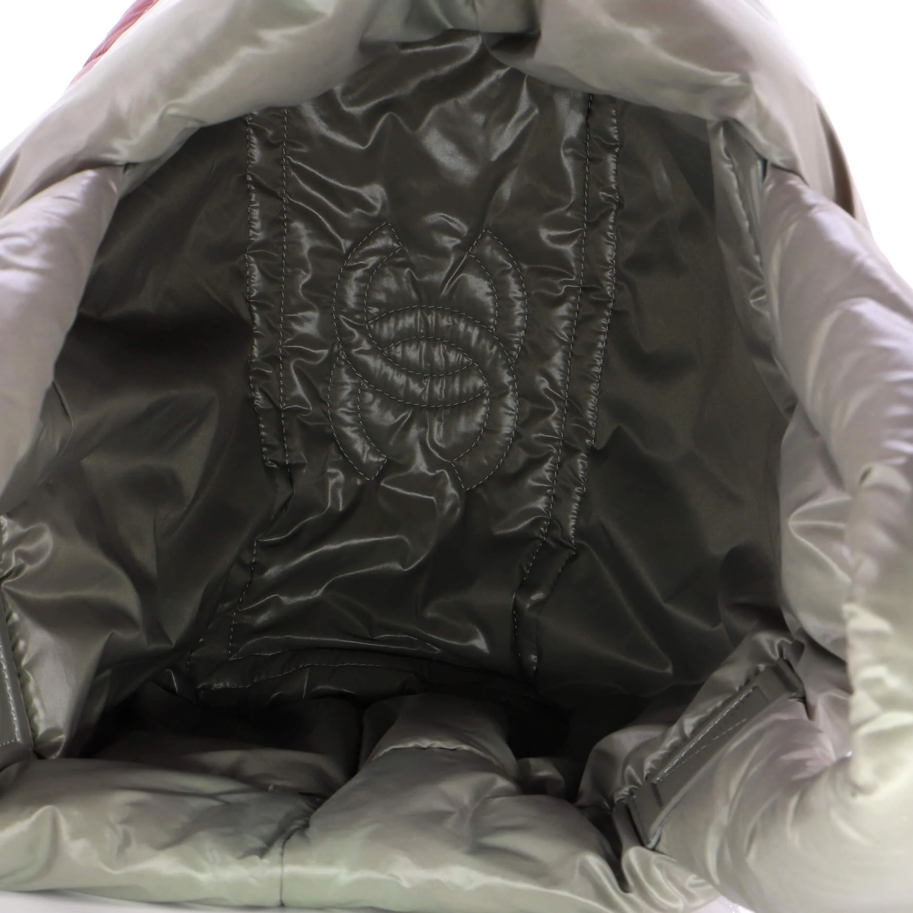 Coco Cocoon Reversible Tote Quilted Nylon Small - Image 5