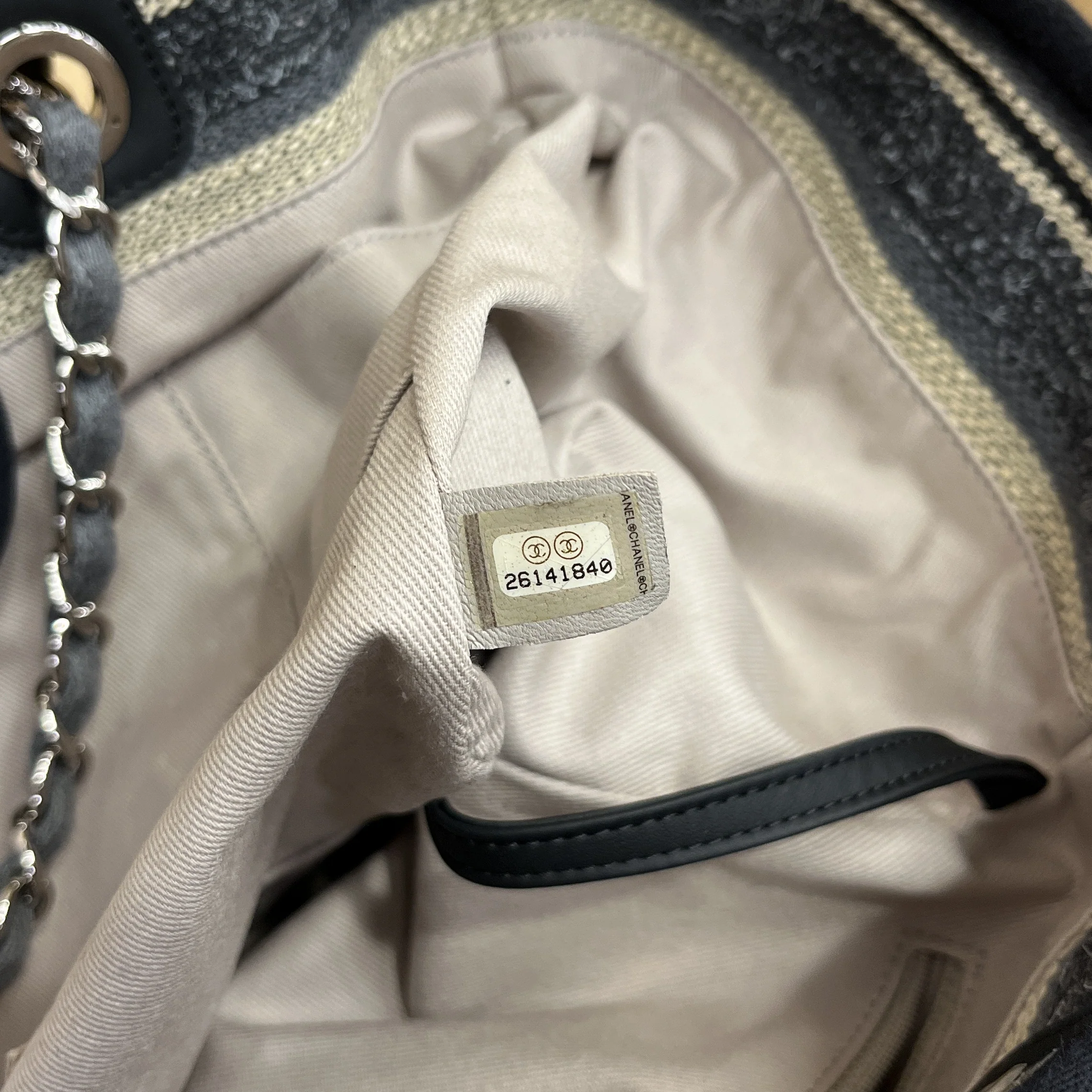 Deauville Tote Canvas with Striped Detail Medium - Image 8