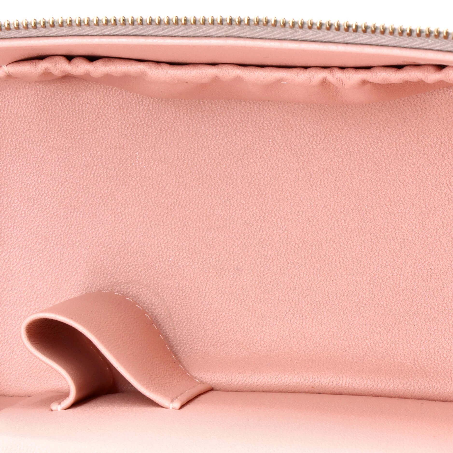 Double Decker Vanity Case with Chain Quilted Shiny Lambskin Small - Image 5