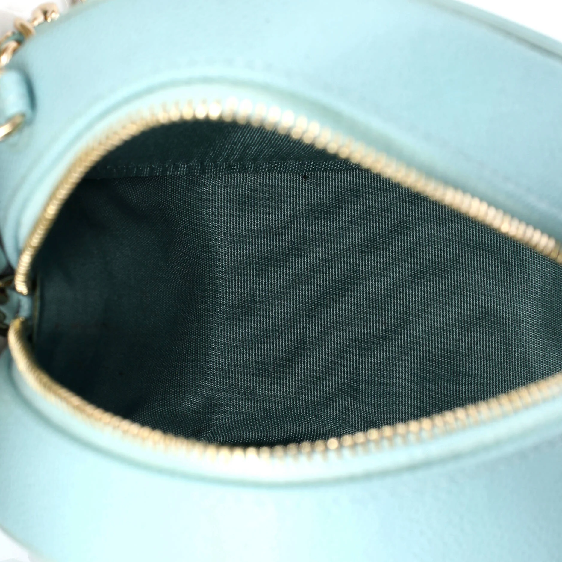 Filigree Round Clutch with Chain Quilted Caviar Mini - Image 6
