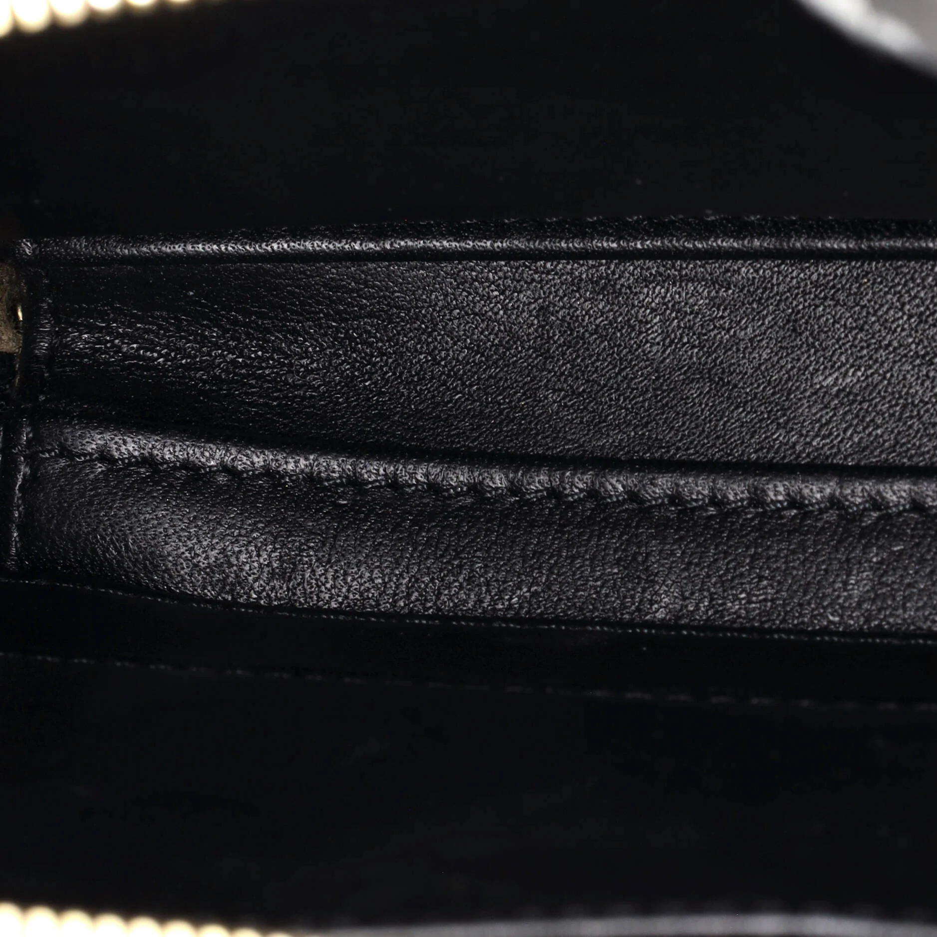 Filigree Vanity Case Quilted Goatskin with Chain Detail Small - Image 6