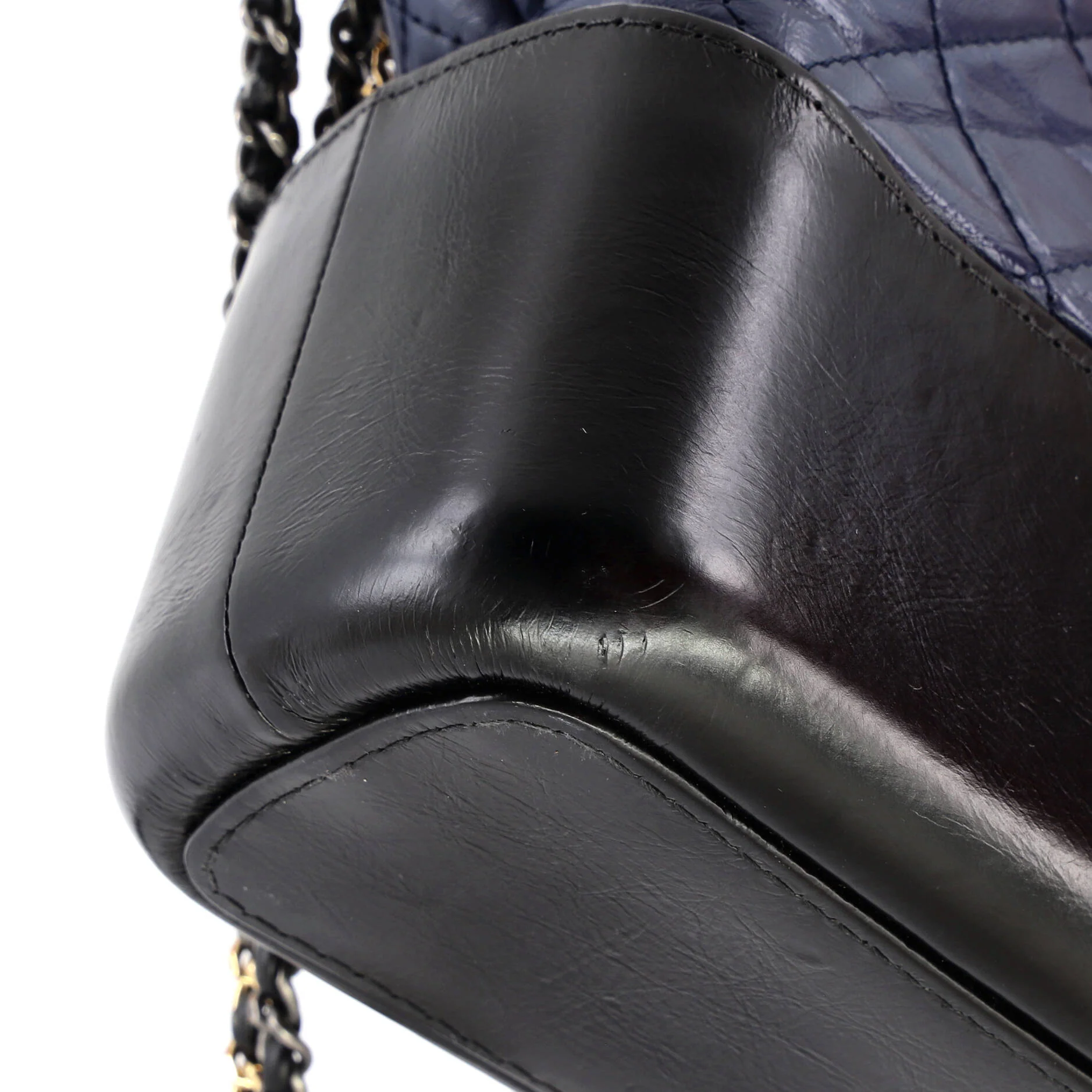 Gabrielle Hobo Quilted Aged Calfskin Medium - Image 8