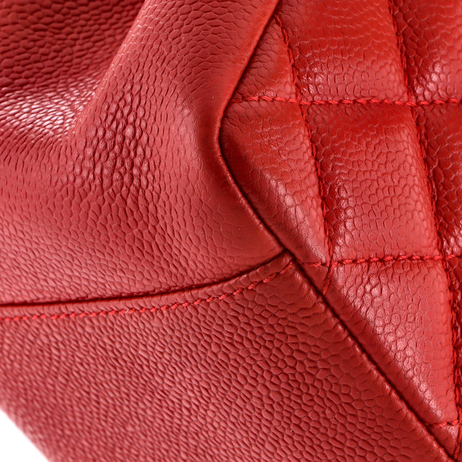 Grand Shopping Tote Quilted Caviar - Image 7