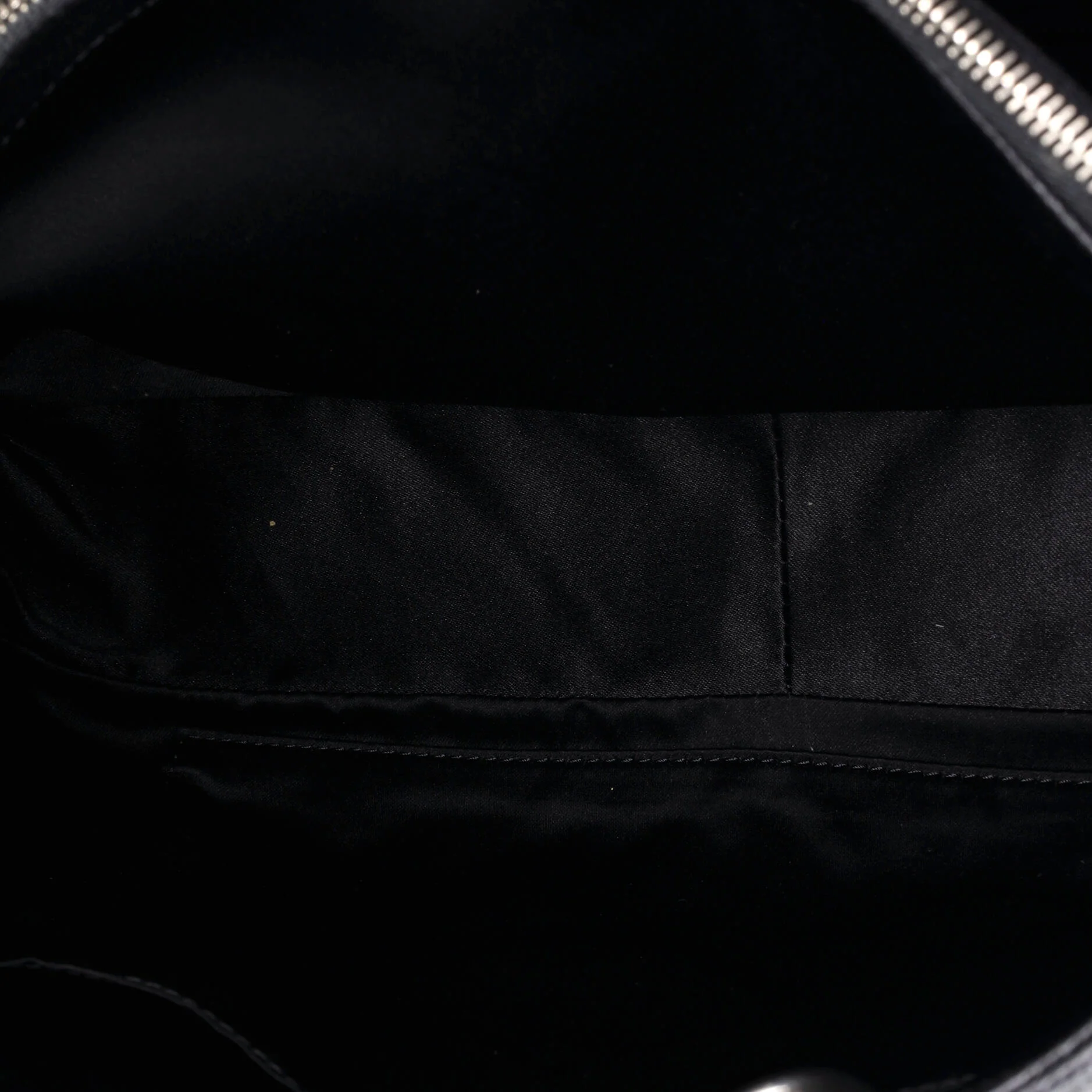 Grand Shopping Tote Quilted Caviar XL - Image 5