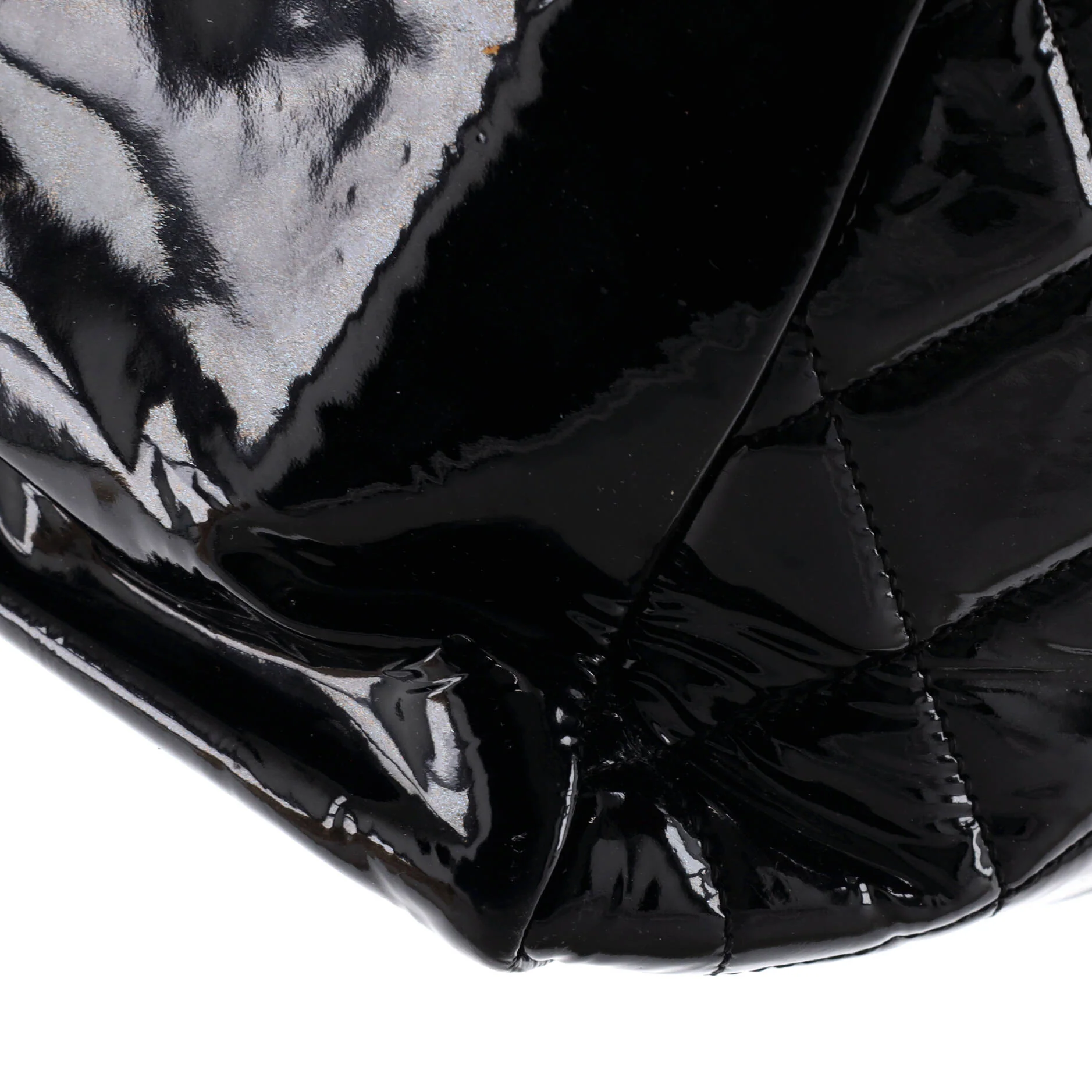 Grand Shopping Tote Quilted Patent - Image 7