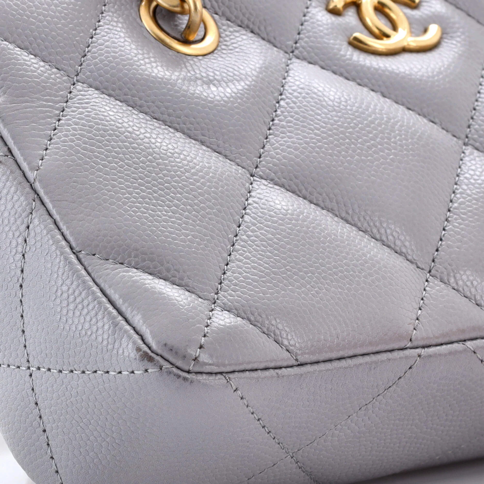Medallion Charm Double Zip Clutch with Chain Quilted Caviar - Image 6