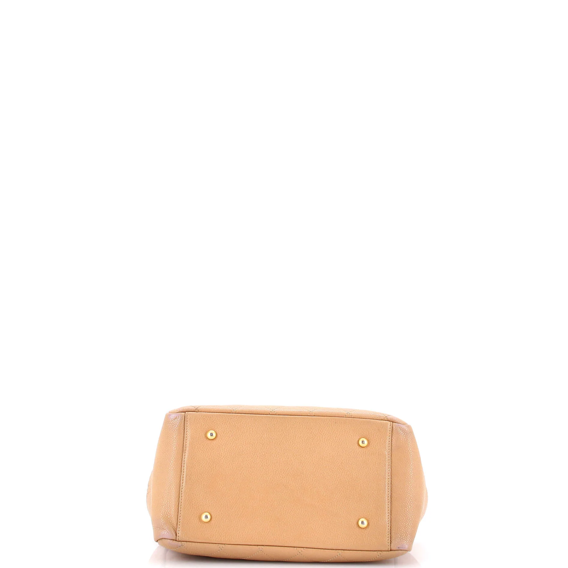 Petite Timeless Tote Quilted Caviar - Image 4