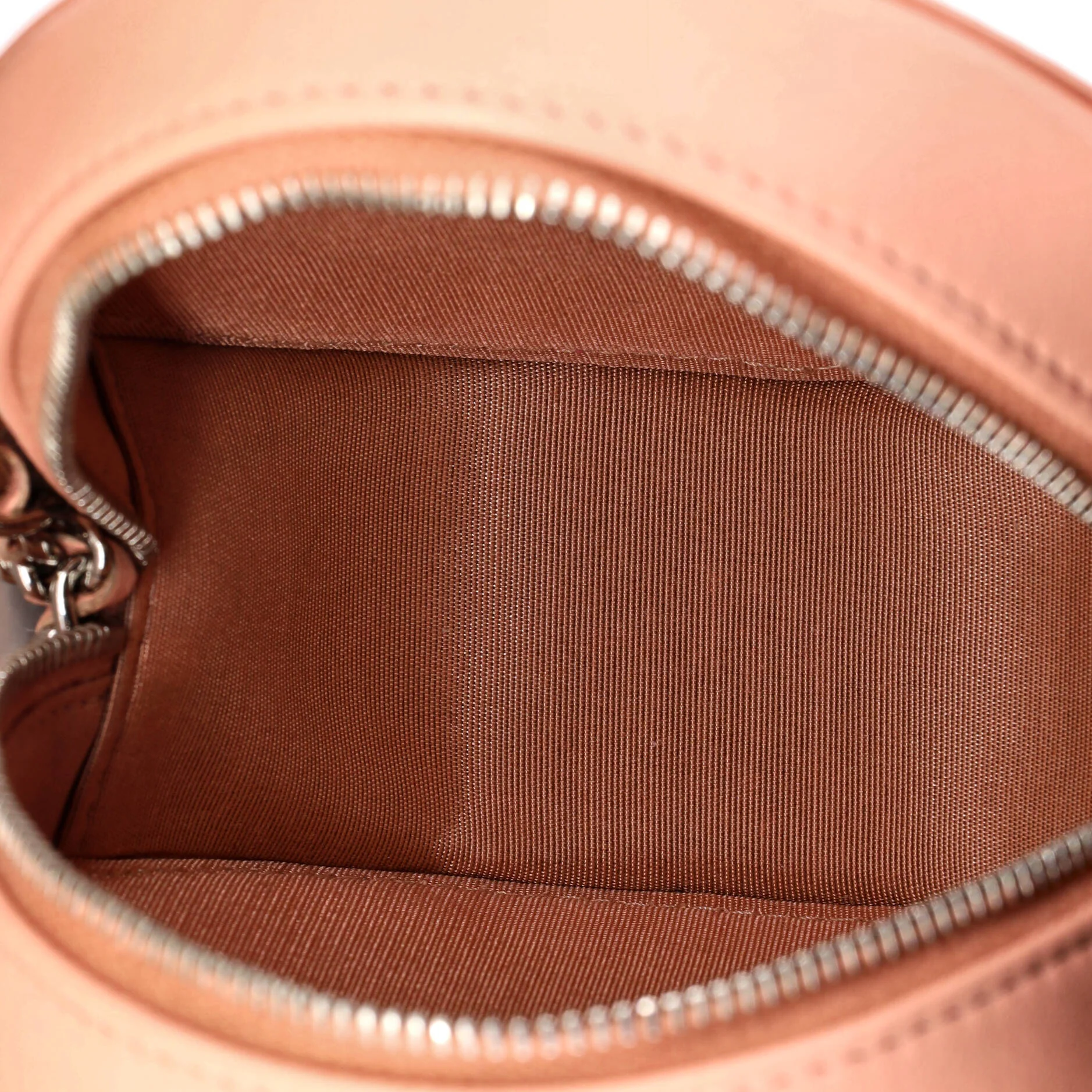 Round Clutch with Chain Camellia Goatskin Mini - Image 5