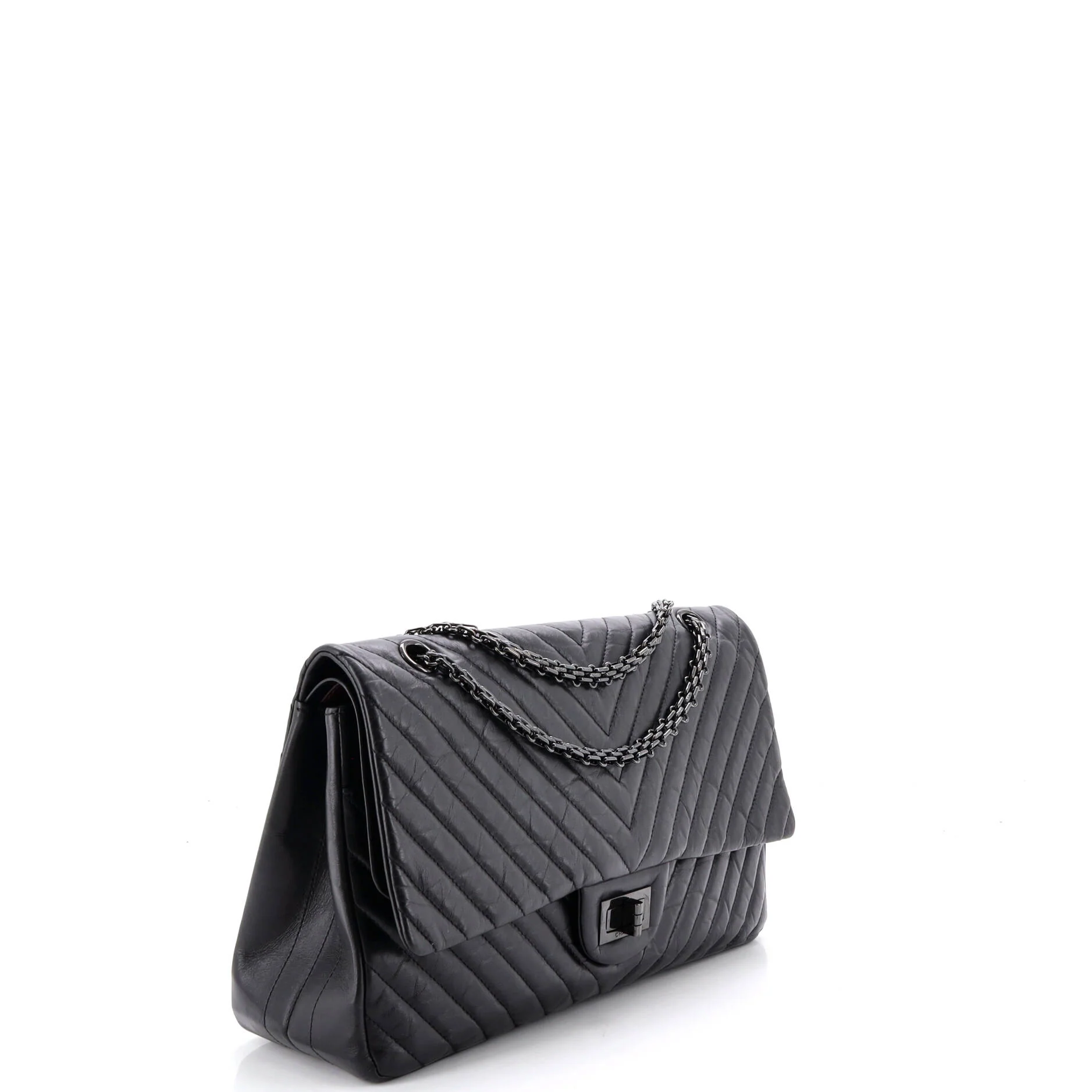 So Black Reissue 2.55 Flap Bag Chevron Aged Calfskin 227 - Image 2