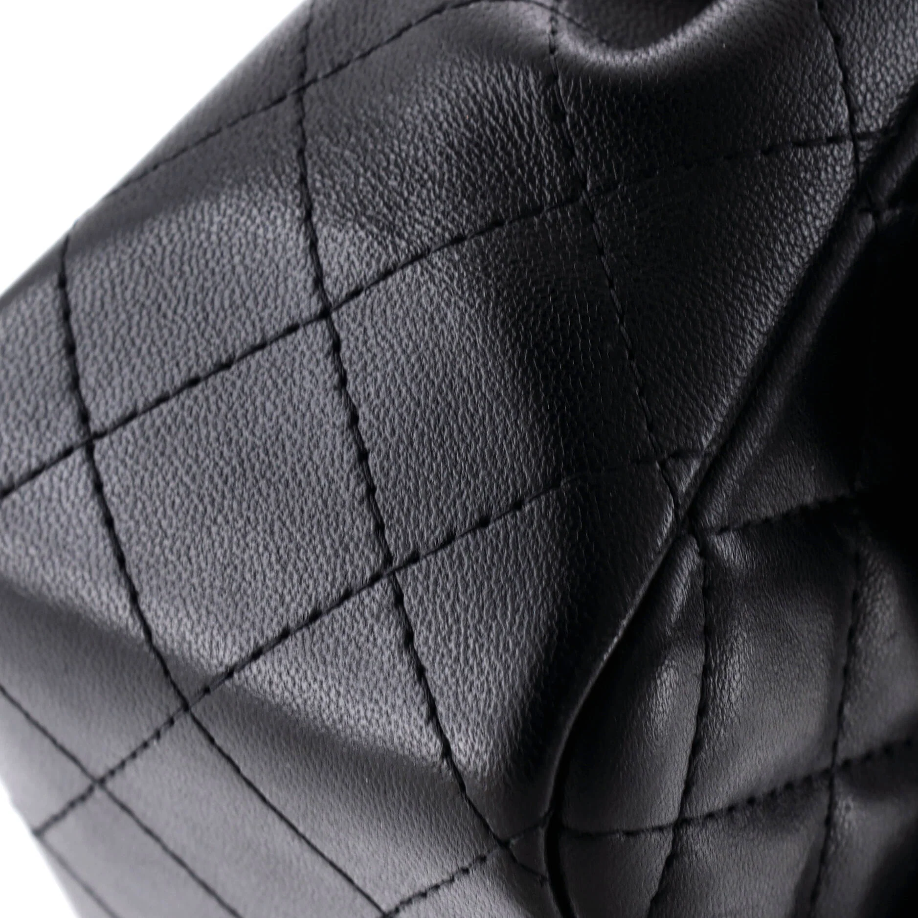 Square Classic Single Flap Bag Quilted Lambskin Mini - Image 6