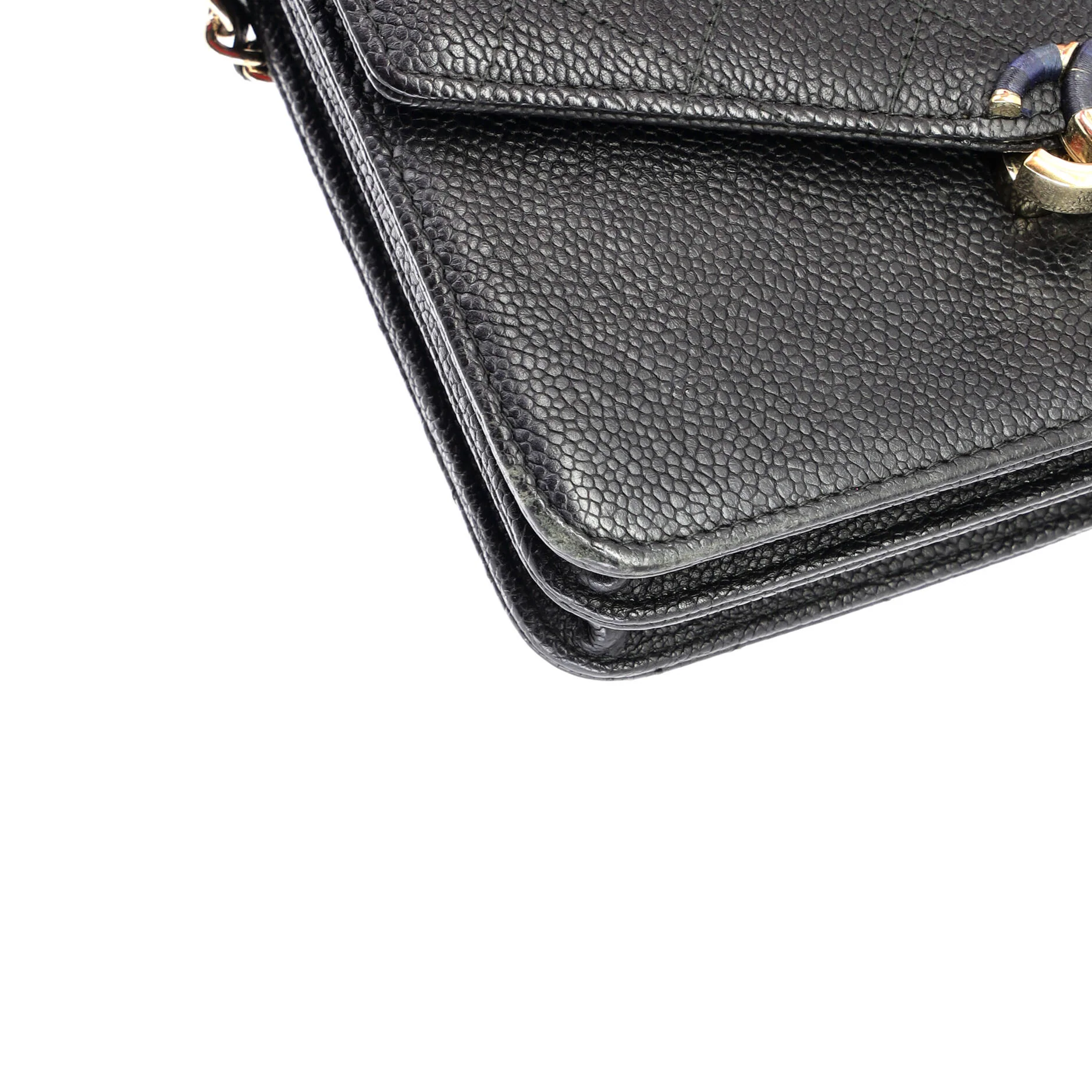 Thread Around Square Wallet on Chain Quilted Caviar - Image 6