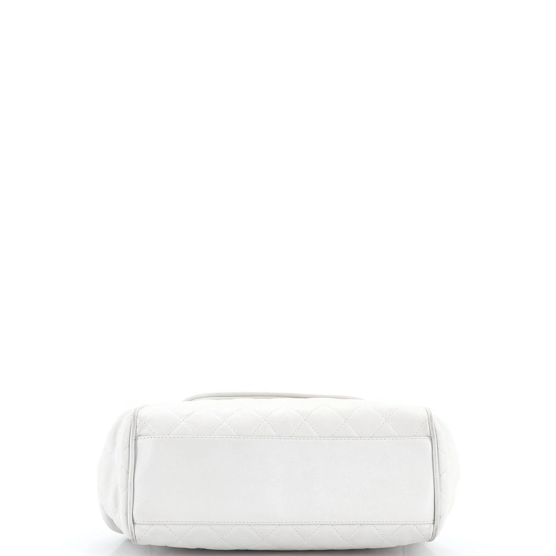 Timeless Accordion Flap Bag Quilted Caviar - Image 4