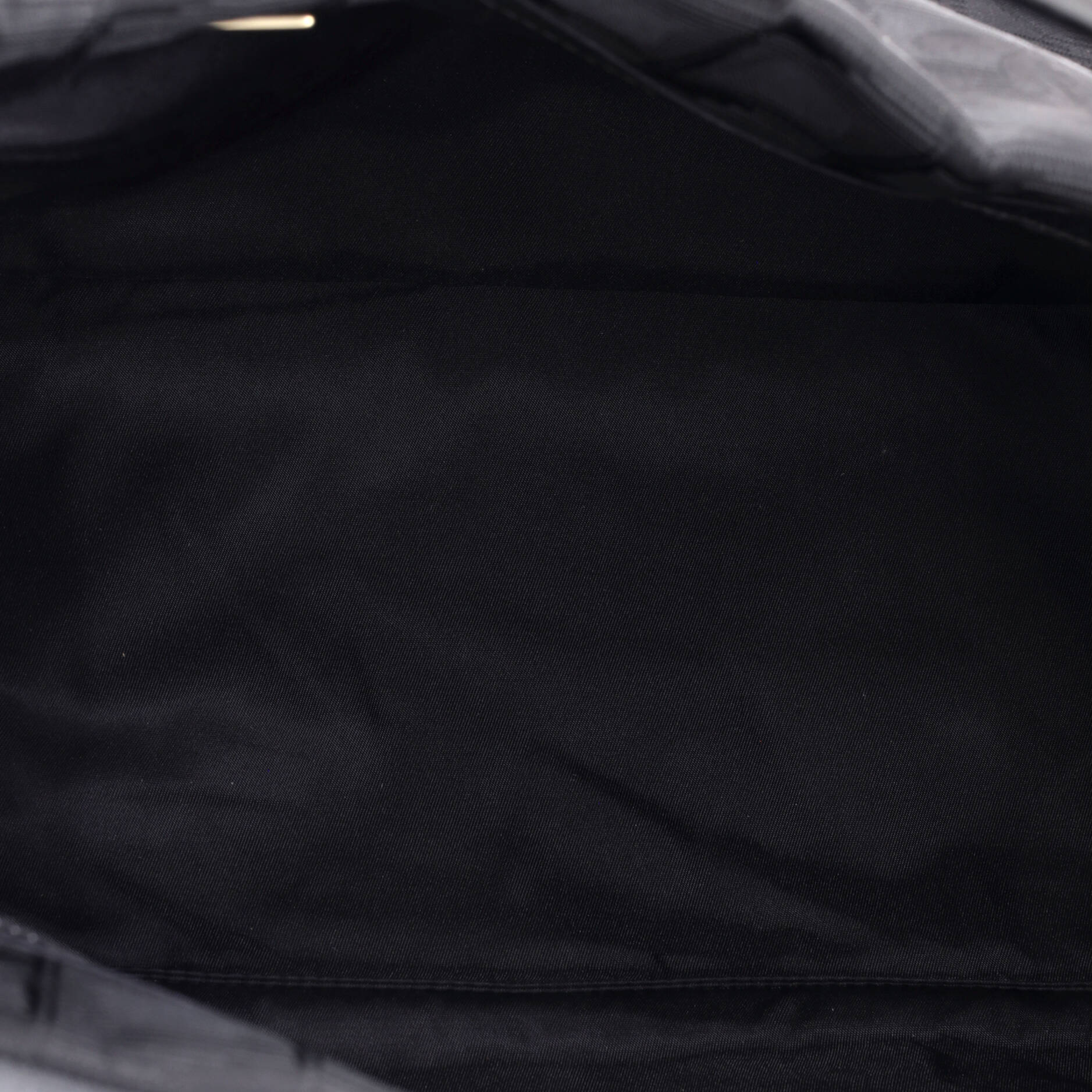 Travel Line Tote Nylon Medium - Image 5