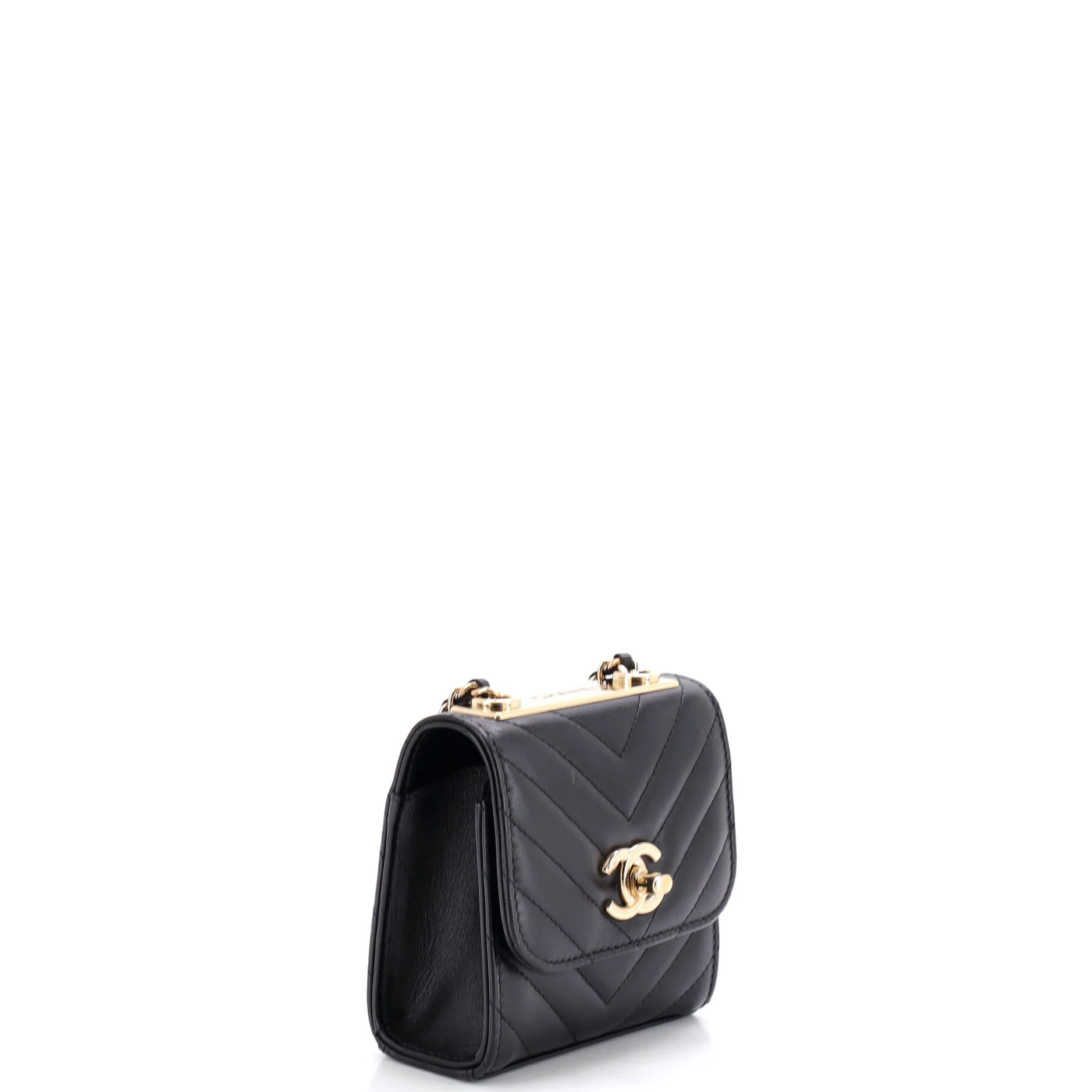 Trendy CC Clutch with Chain Chevron Lambskin Small - Image 3