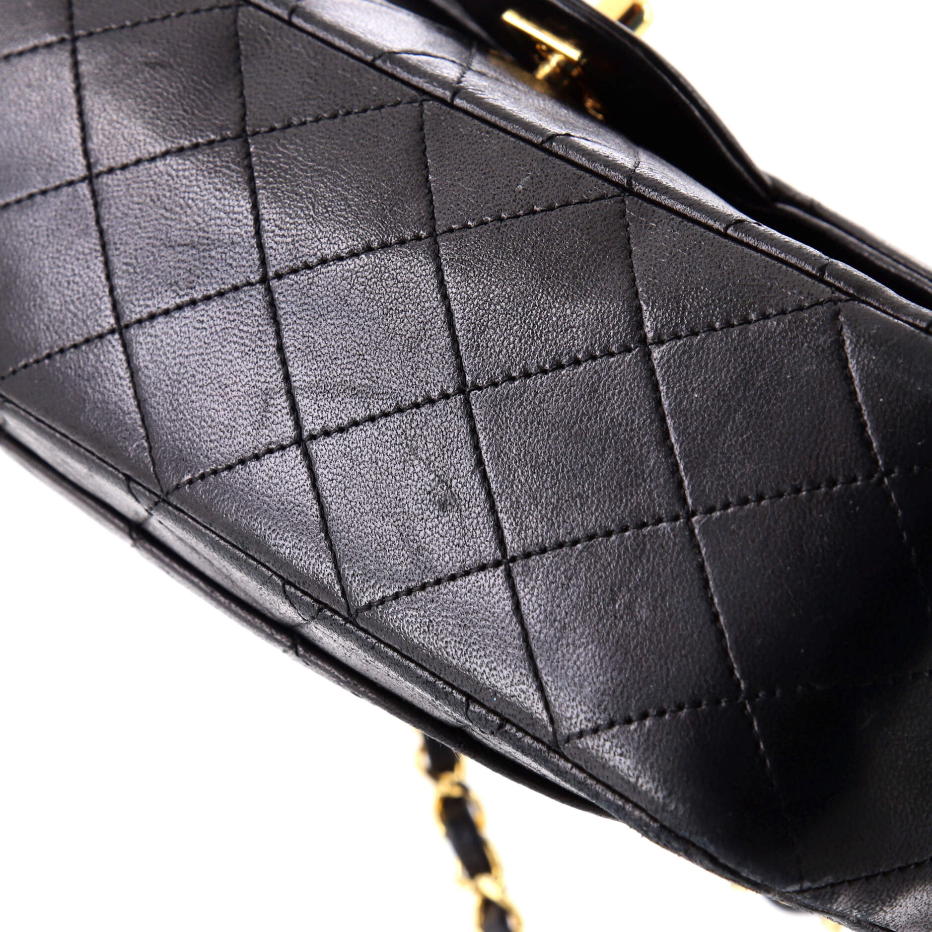 Vintage Classic Double Flap Bag Quilted Lambskin Medium - Image 7