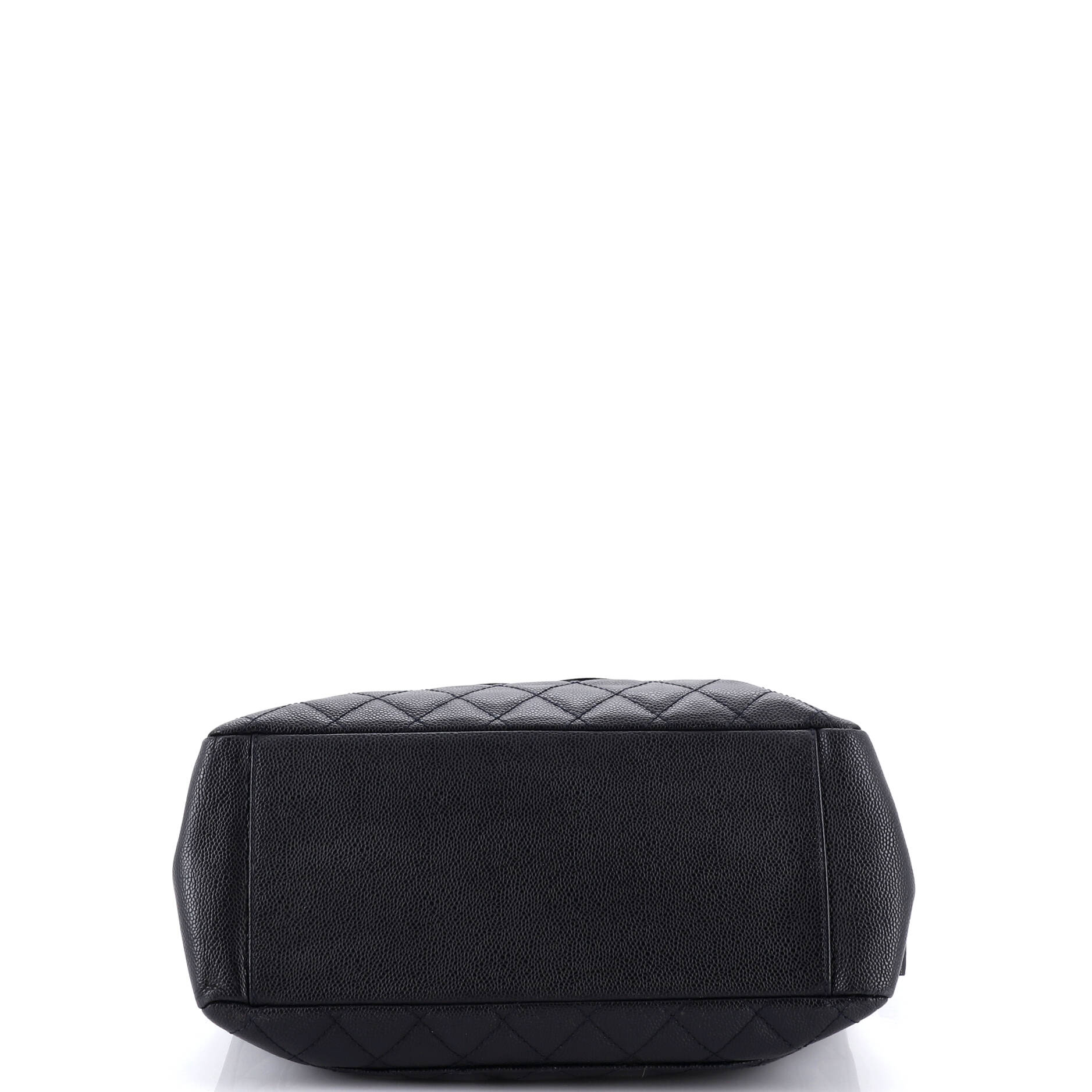 Vintage Grand Shopping Tote Quilted Caviar - Image 4