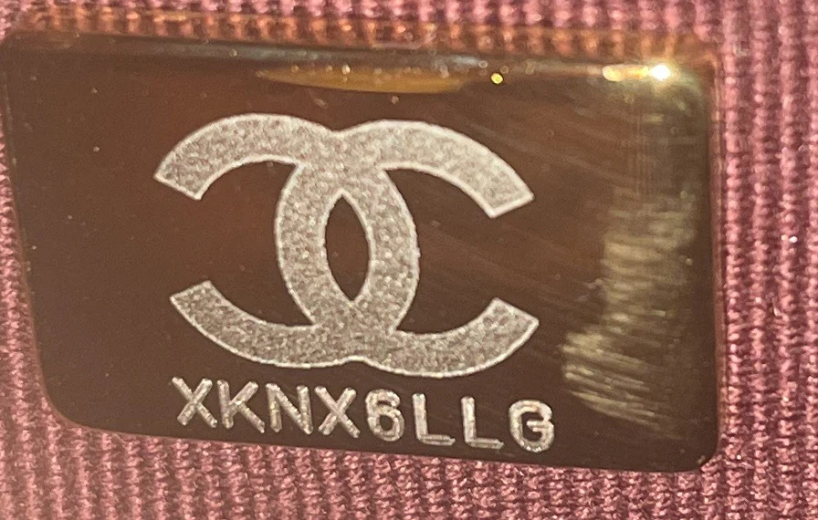 Wallet on Chain Quilted Caviar - Image 6