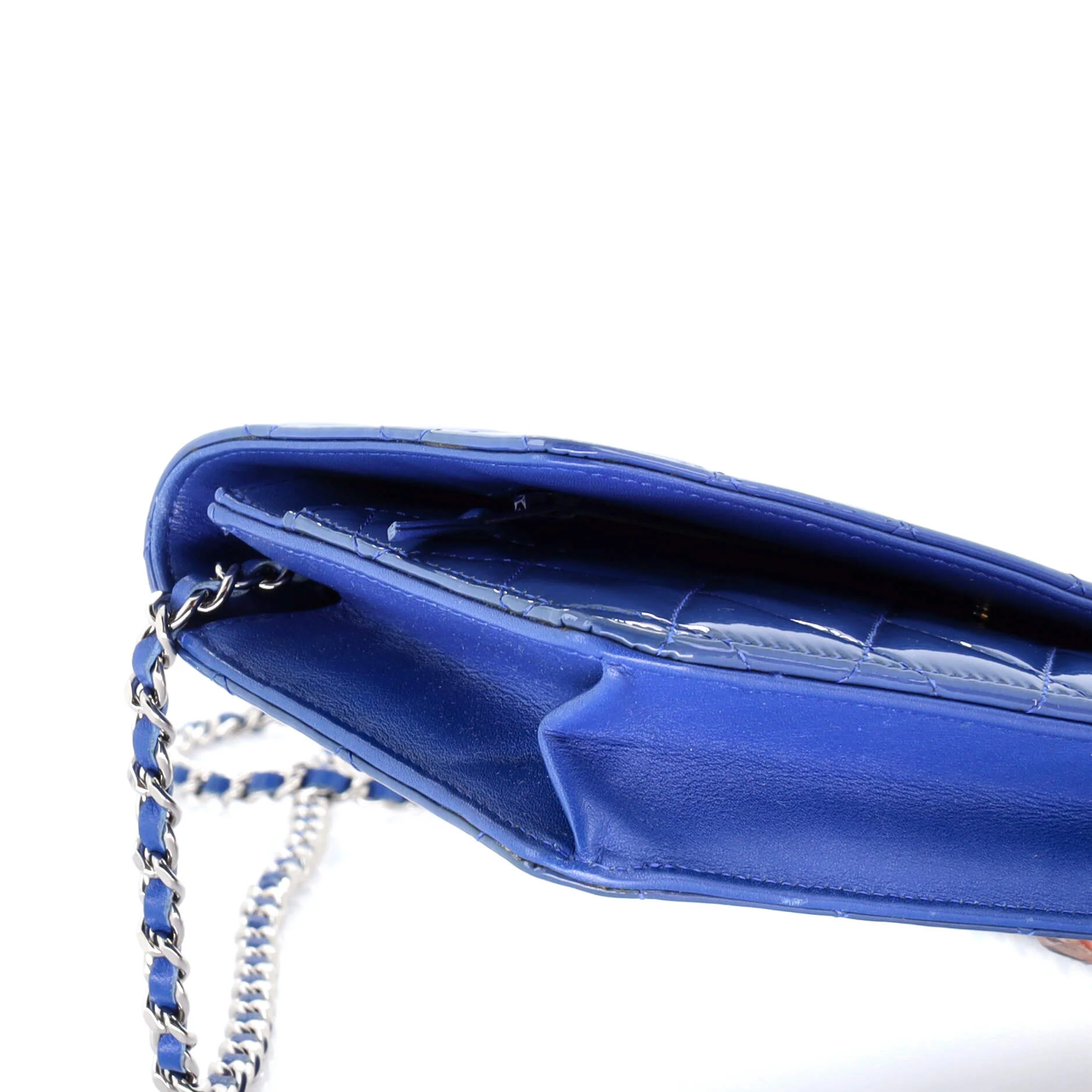 Wallet on Chain Quilted Patent - Image 6