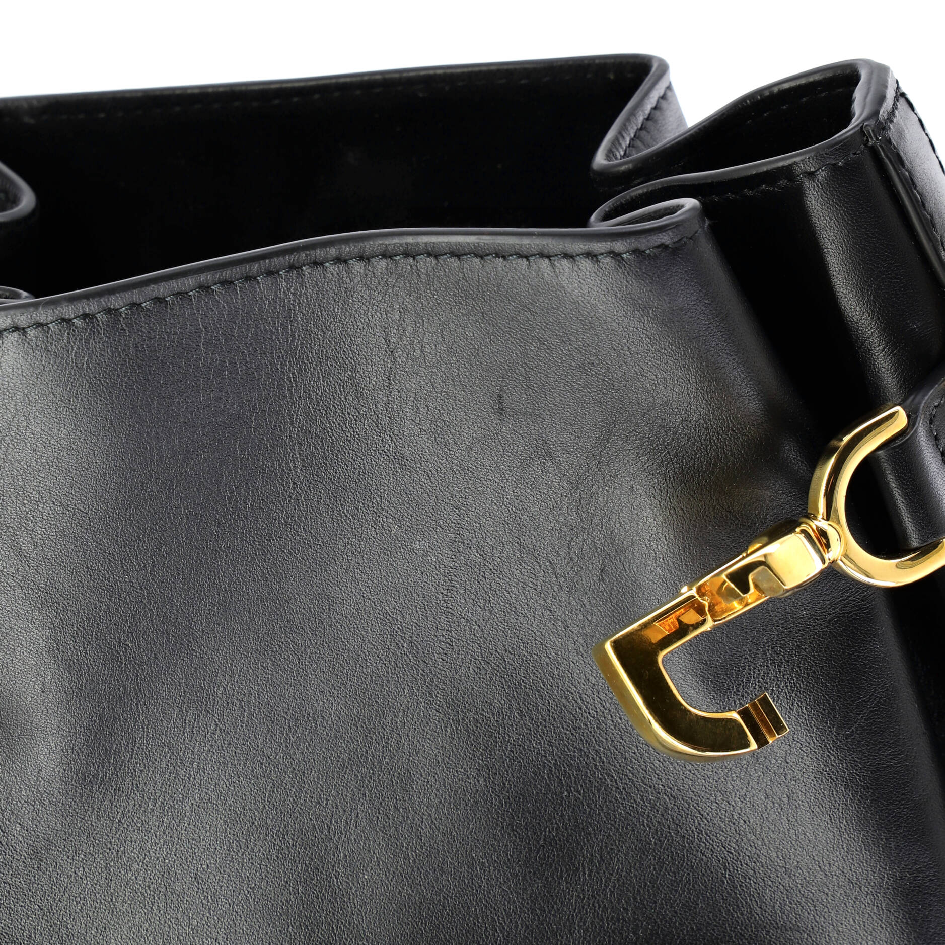 C'est Bucket Bag Leather Medium - Image 7