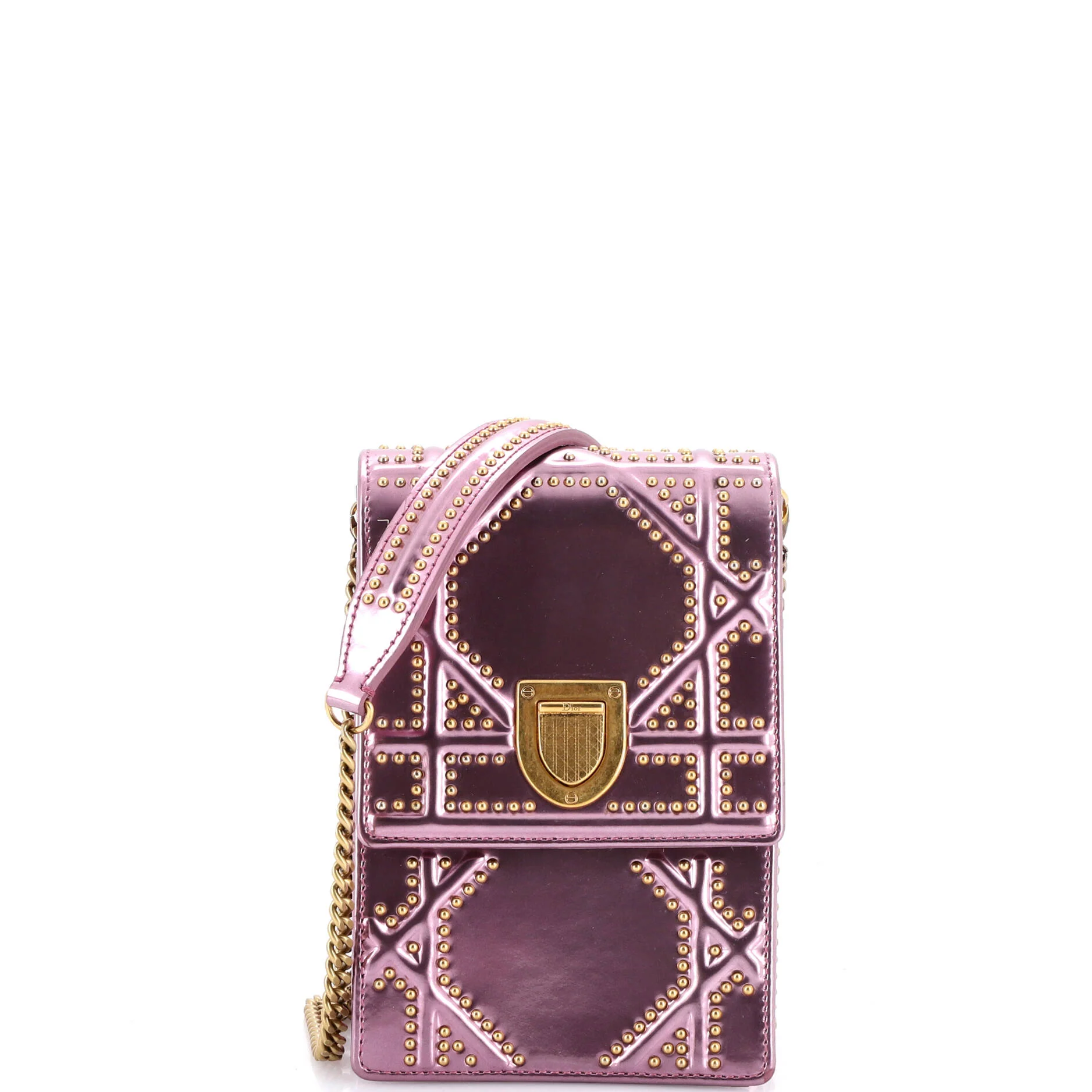 Diorama Vertical Clutch on Chain Studded Patent