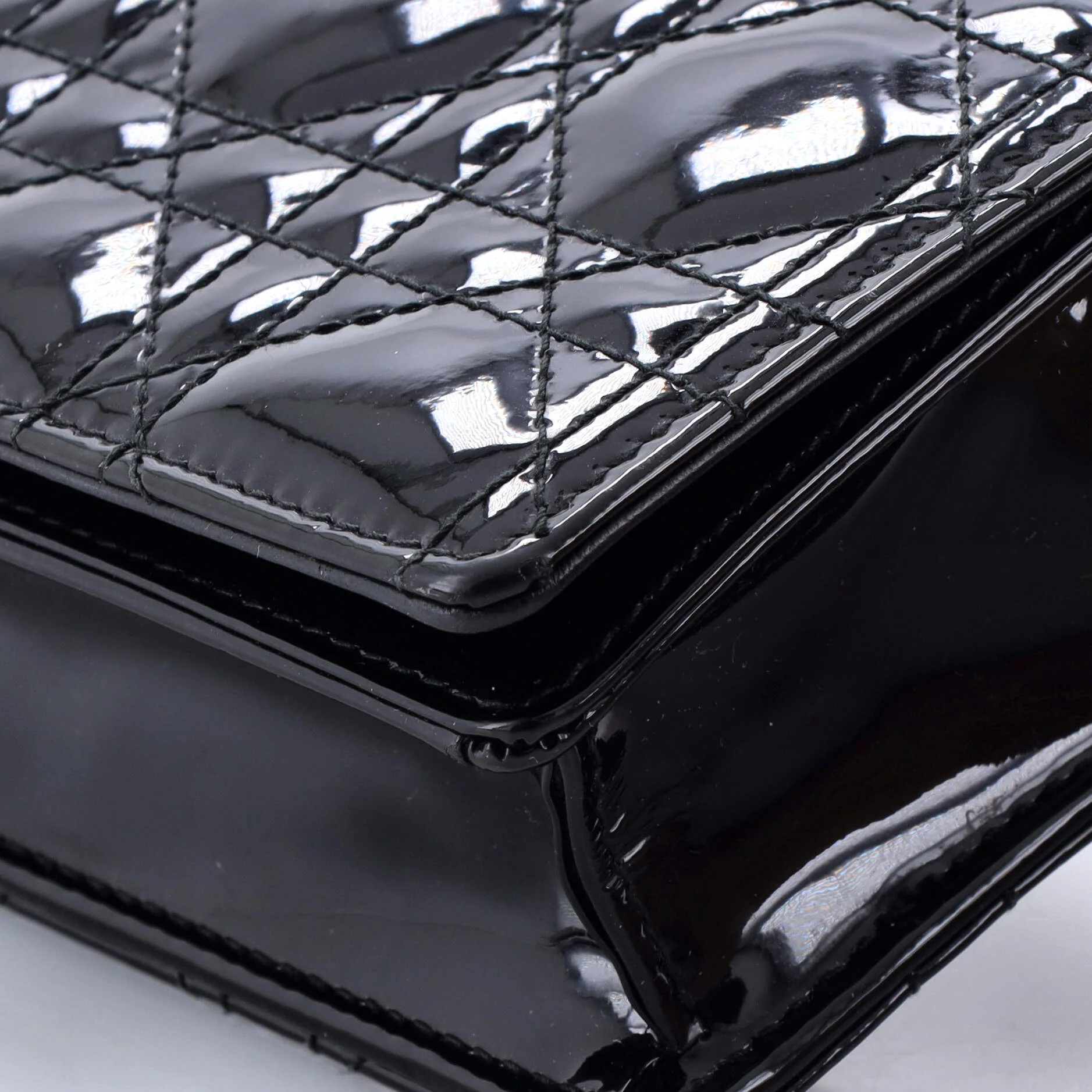 Lady Dior Clutch on Chain Cannage Quilt Patent - Image 6