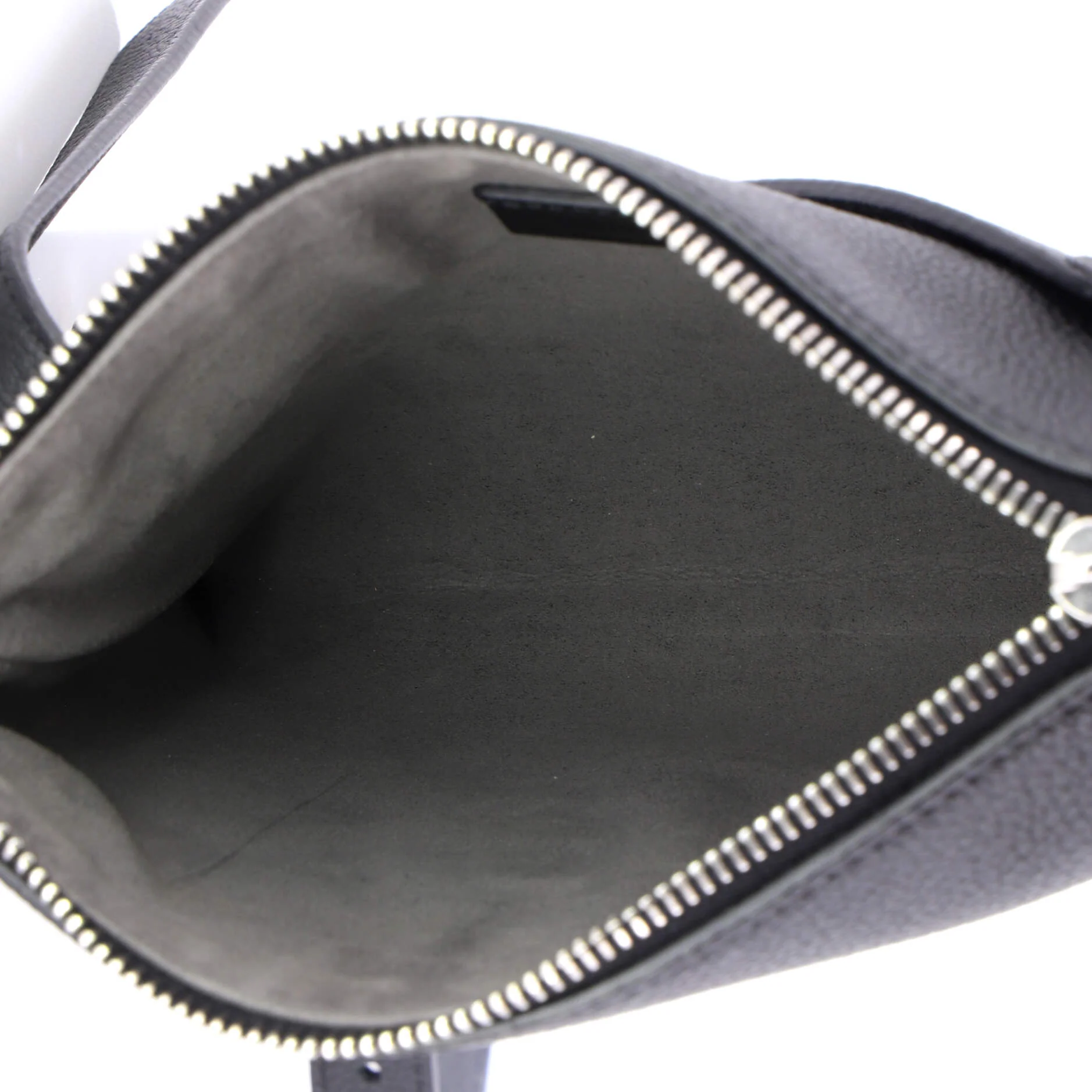After Logo Messenger Bag Leather Small - Image 5
