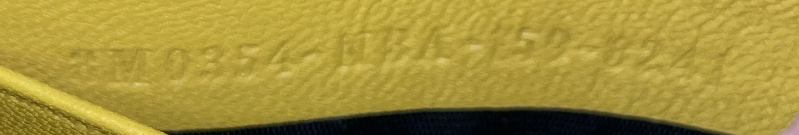 Baguette Bag Leather Micro - Image 7