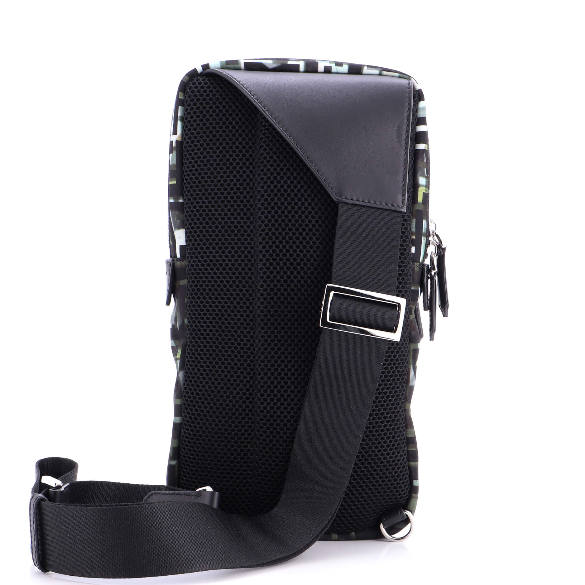 Front Pocket Sling Bag Camouflage Zucca Nylon Small - Image 3