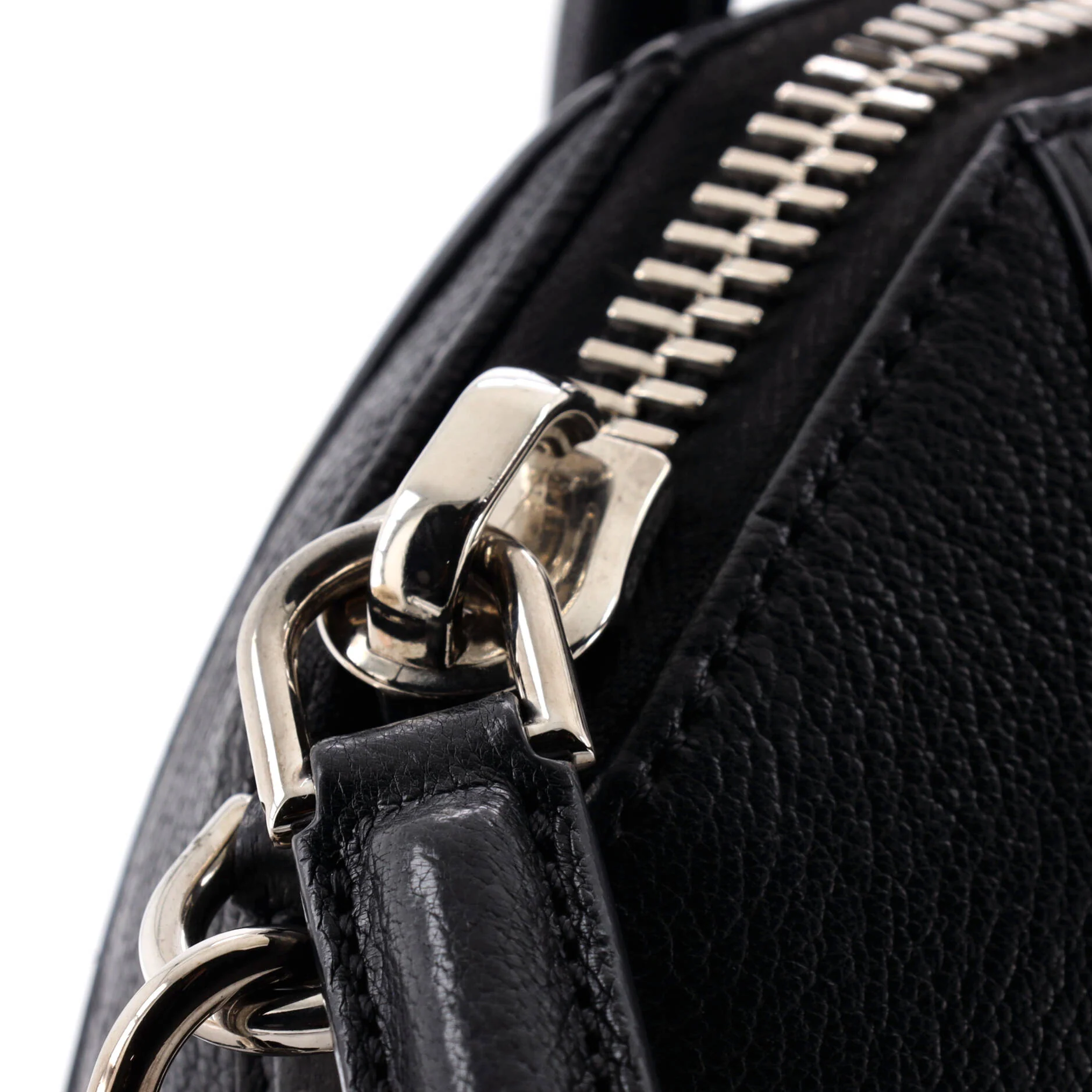 Antigona Bag Leather Mini - Image 6