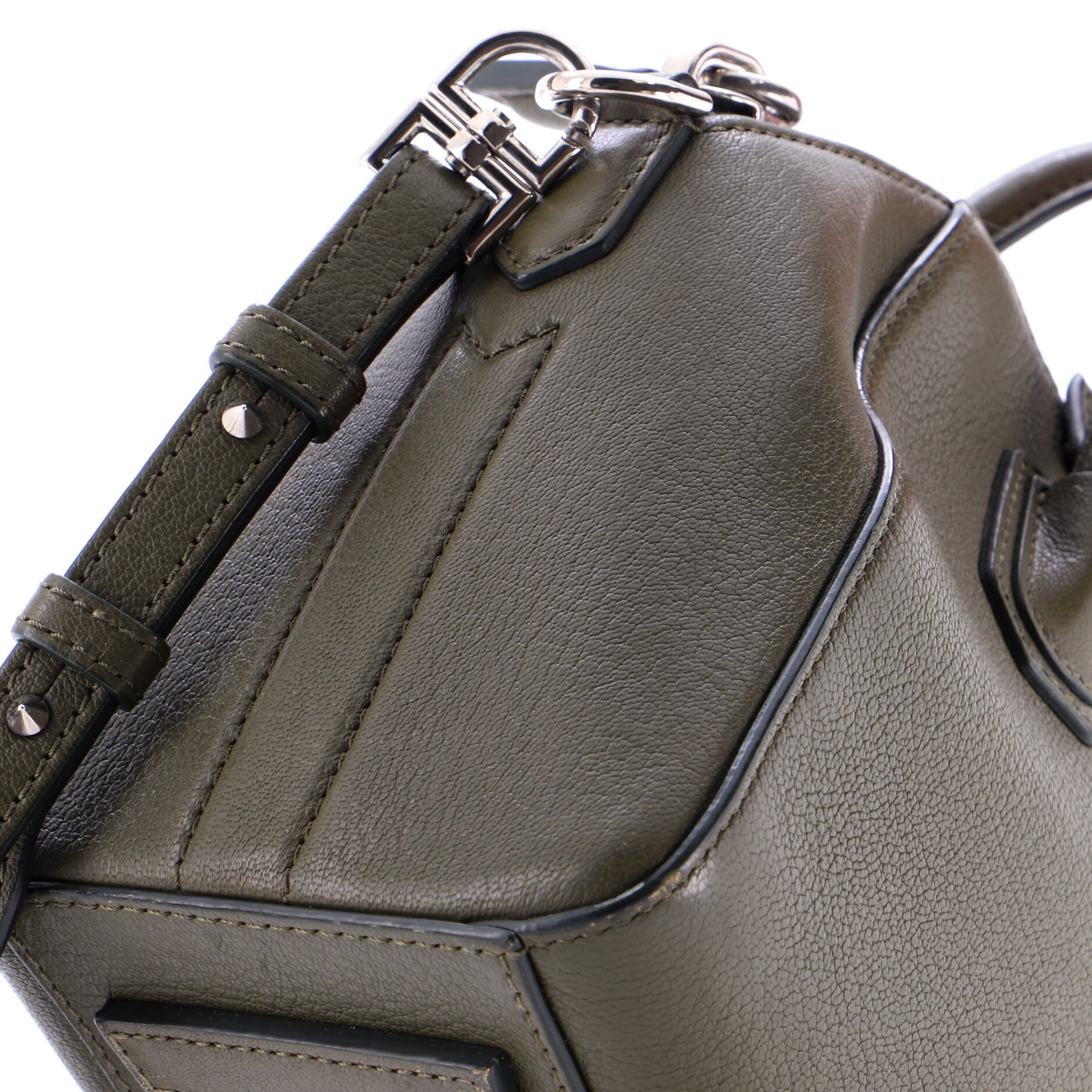 Antigona Bag Leather Mini - Image 6