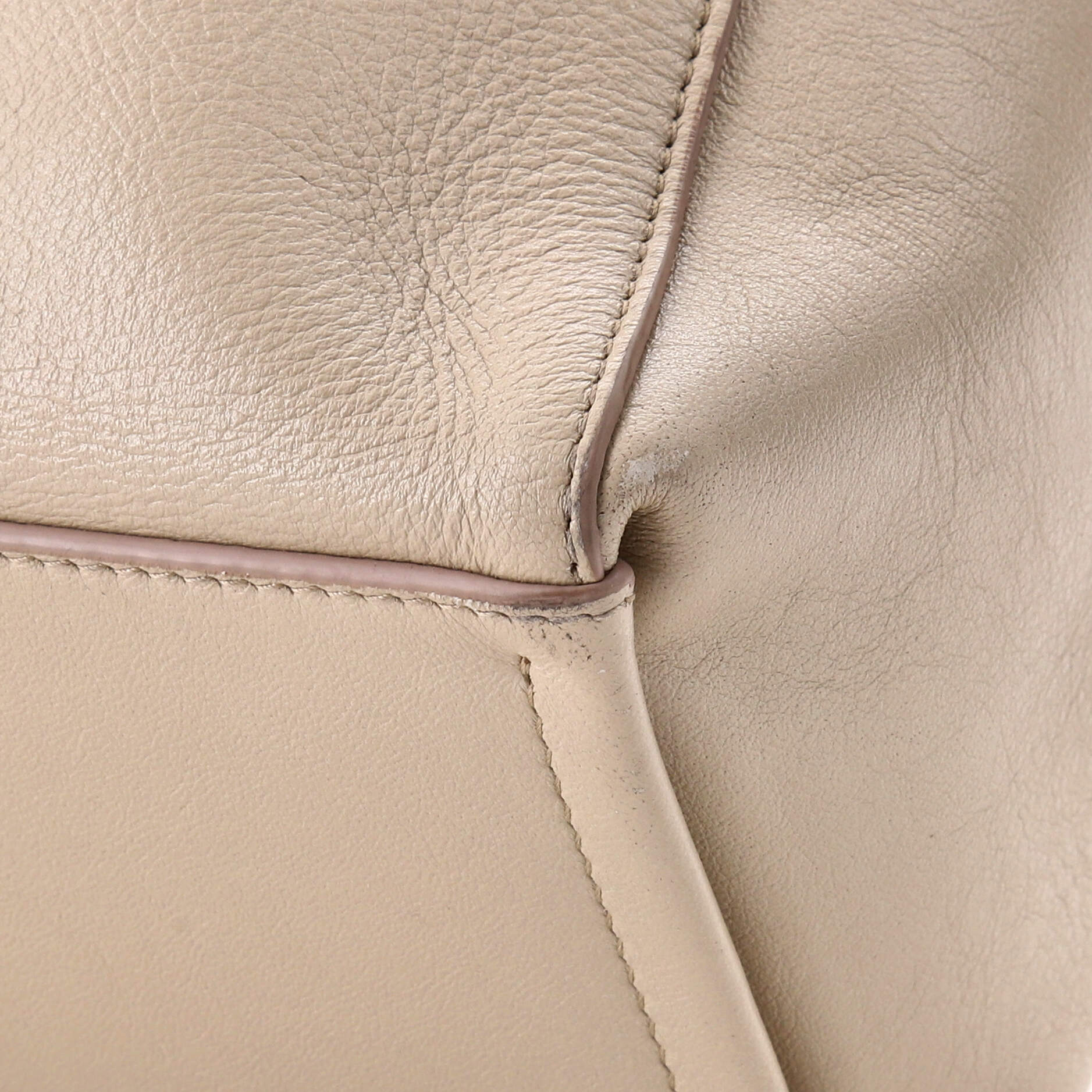 Voyou North South Tote Leather Medium - Image 7