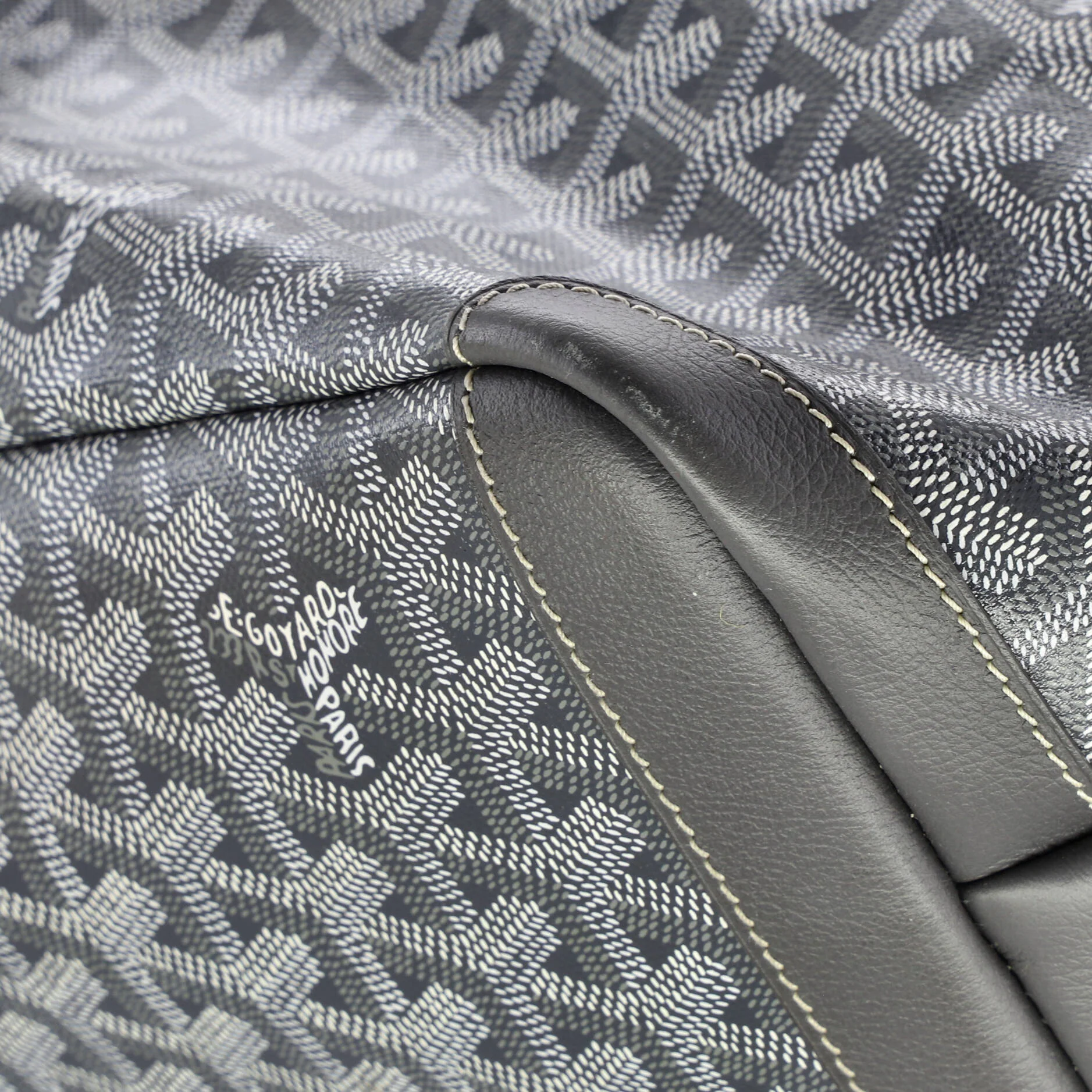 Artois Tote Coated Canvas MM - Image 7