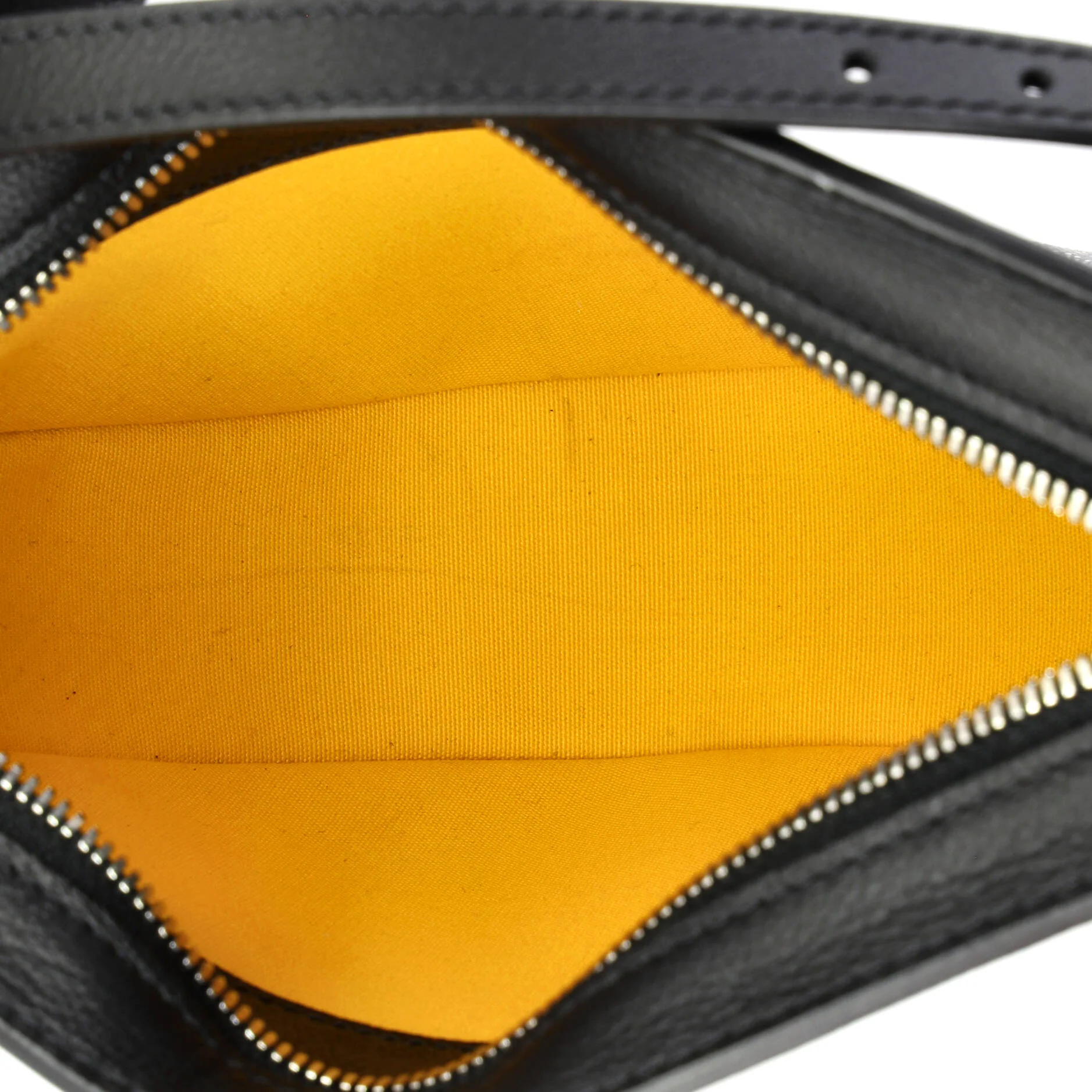 Hirondelle Shoulder Bag Coated Canvas and Leather - Image 5