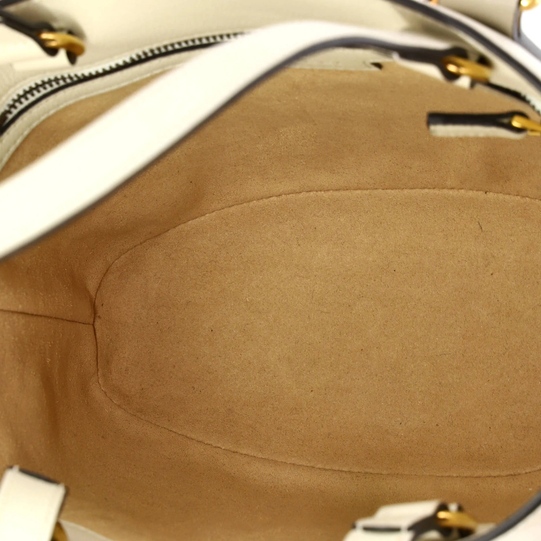 Diana Convertible Bucket Bag Leather Small - Image 5