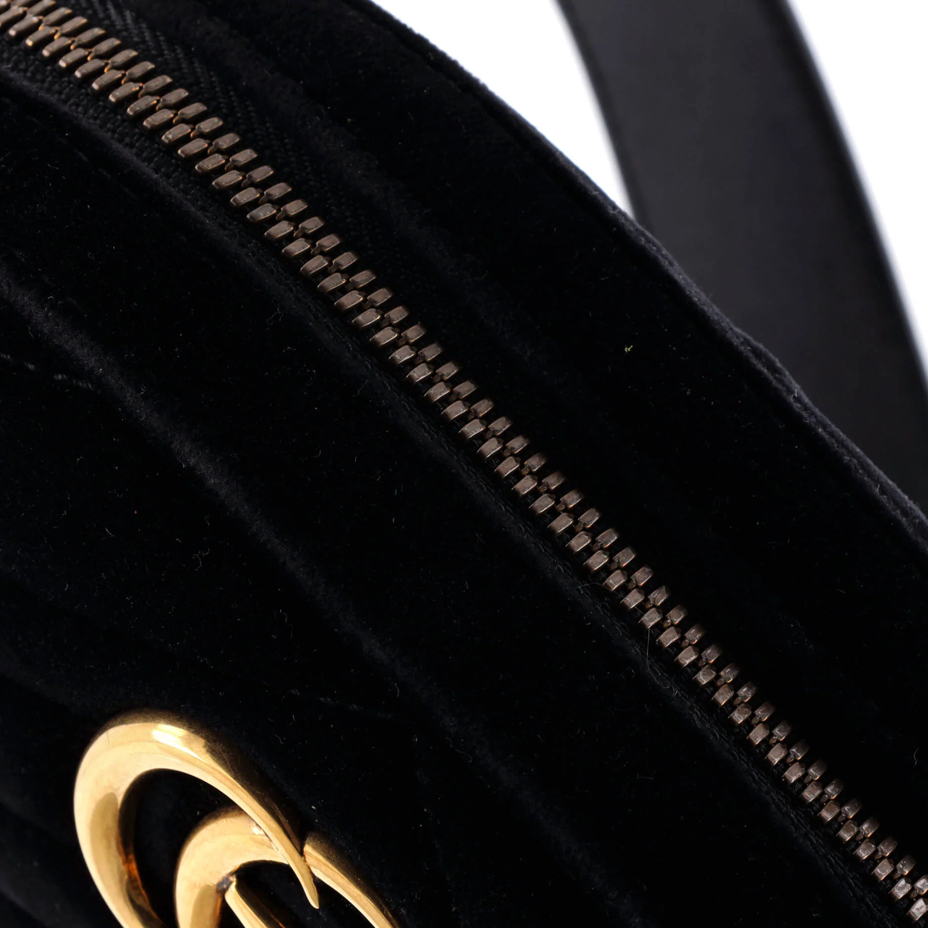 GG Marmont Belt Bag Matelasse Velvet - Image 6