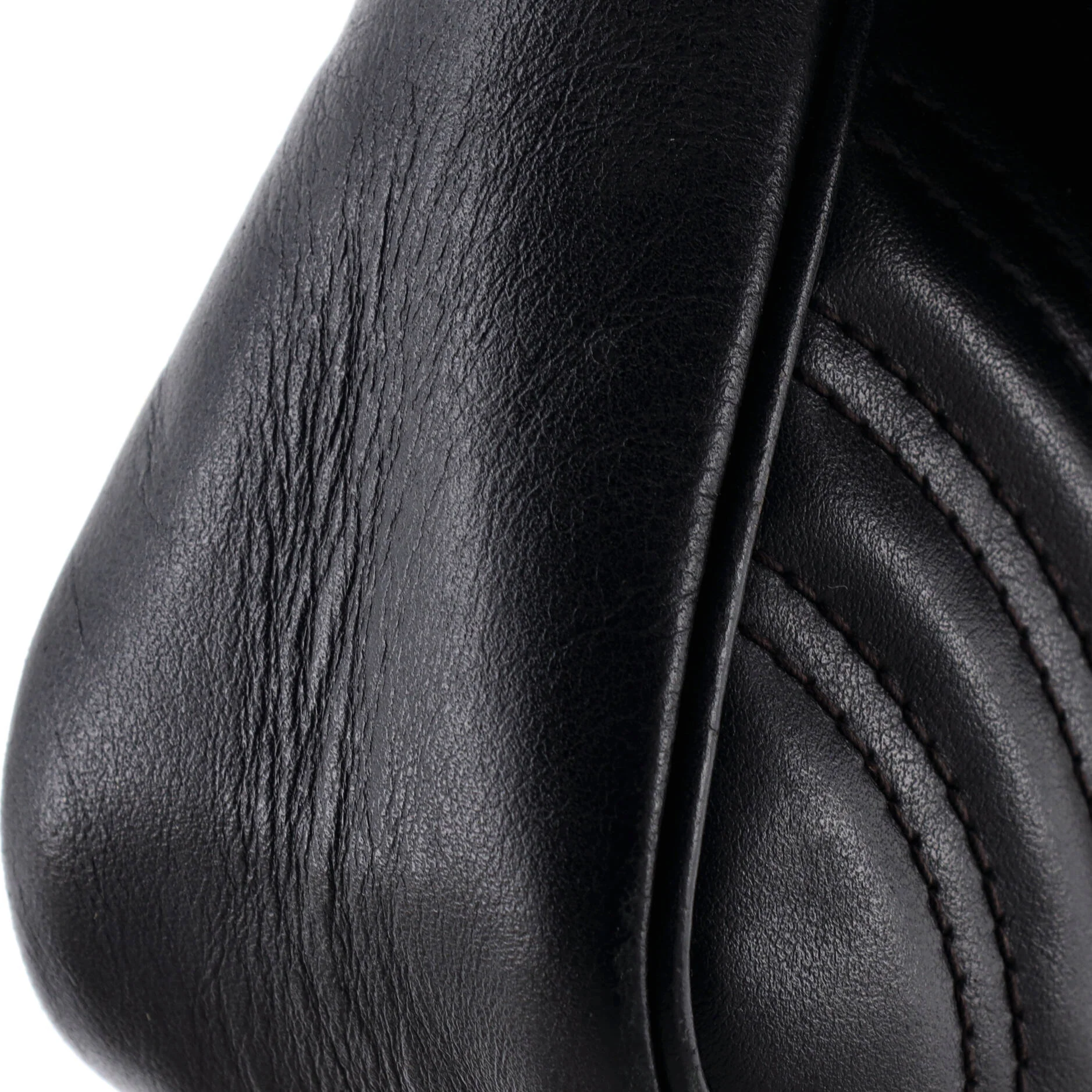 GG Marmont Flap Bag Matelasse Leather Mini - Image 6
