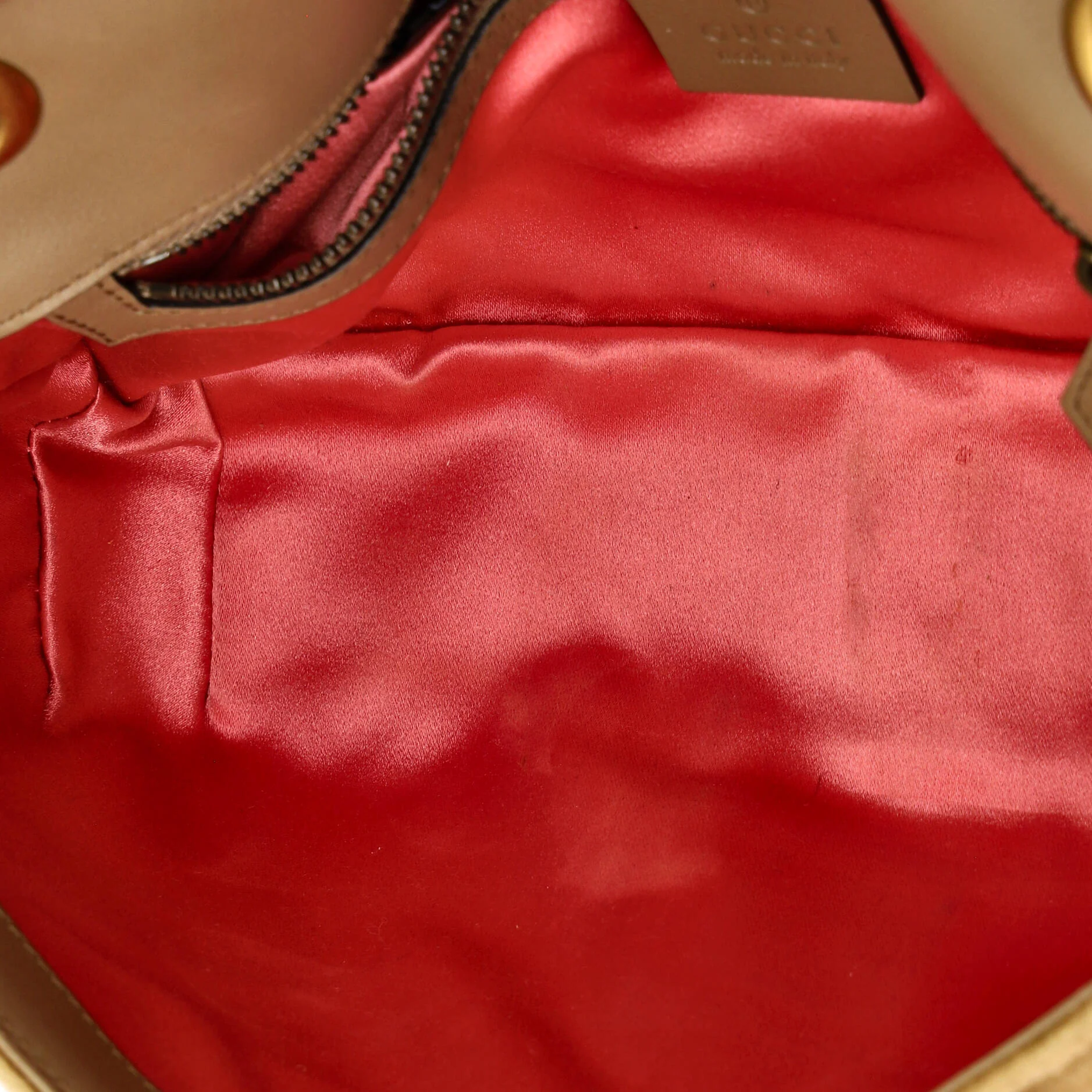 GG Marmont Flap Bag Matelasse Velvet Small - Image 5