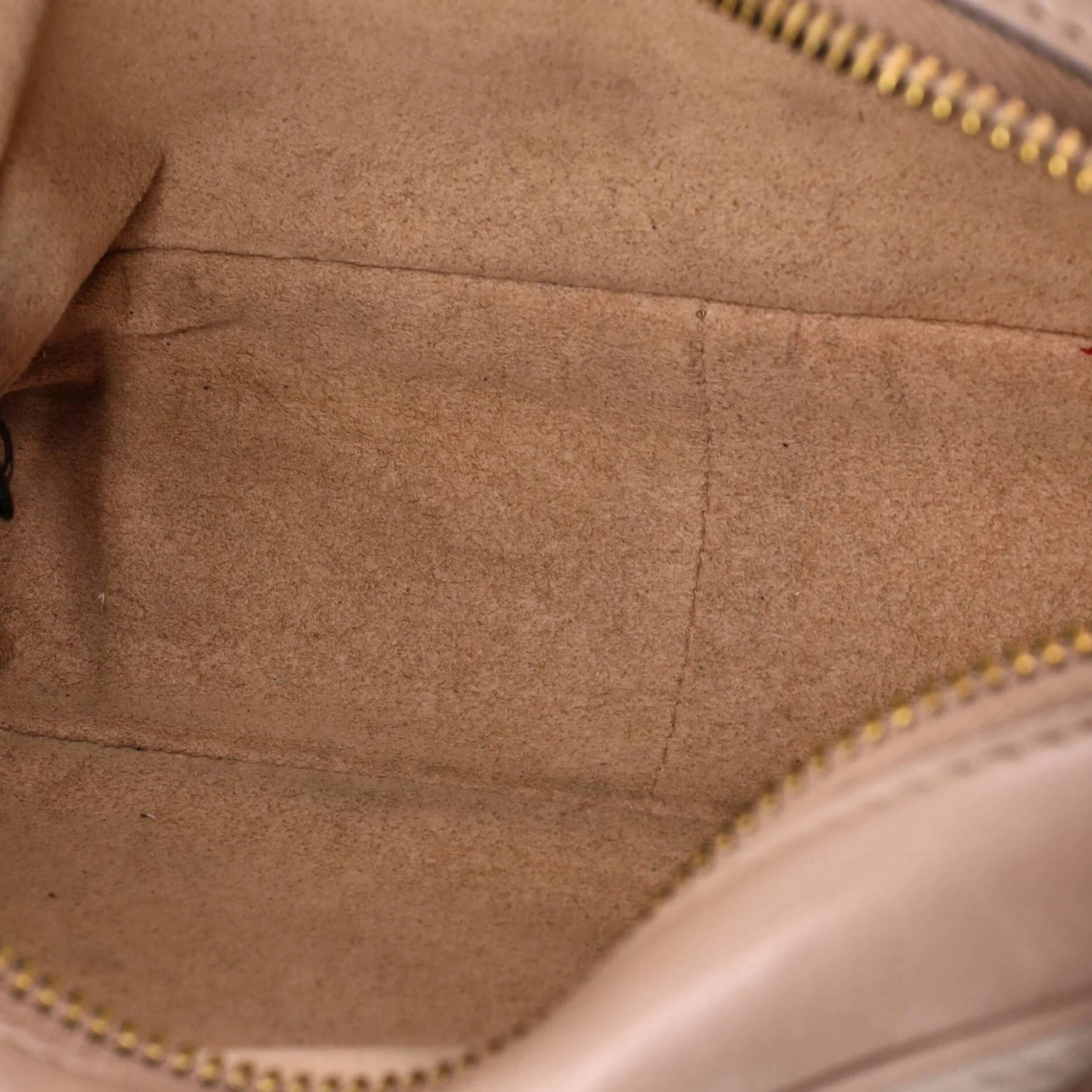GG Marmont Shoulder Bag Matelasse Leather Mini - Image 5