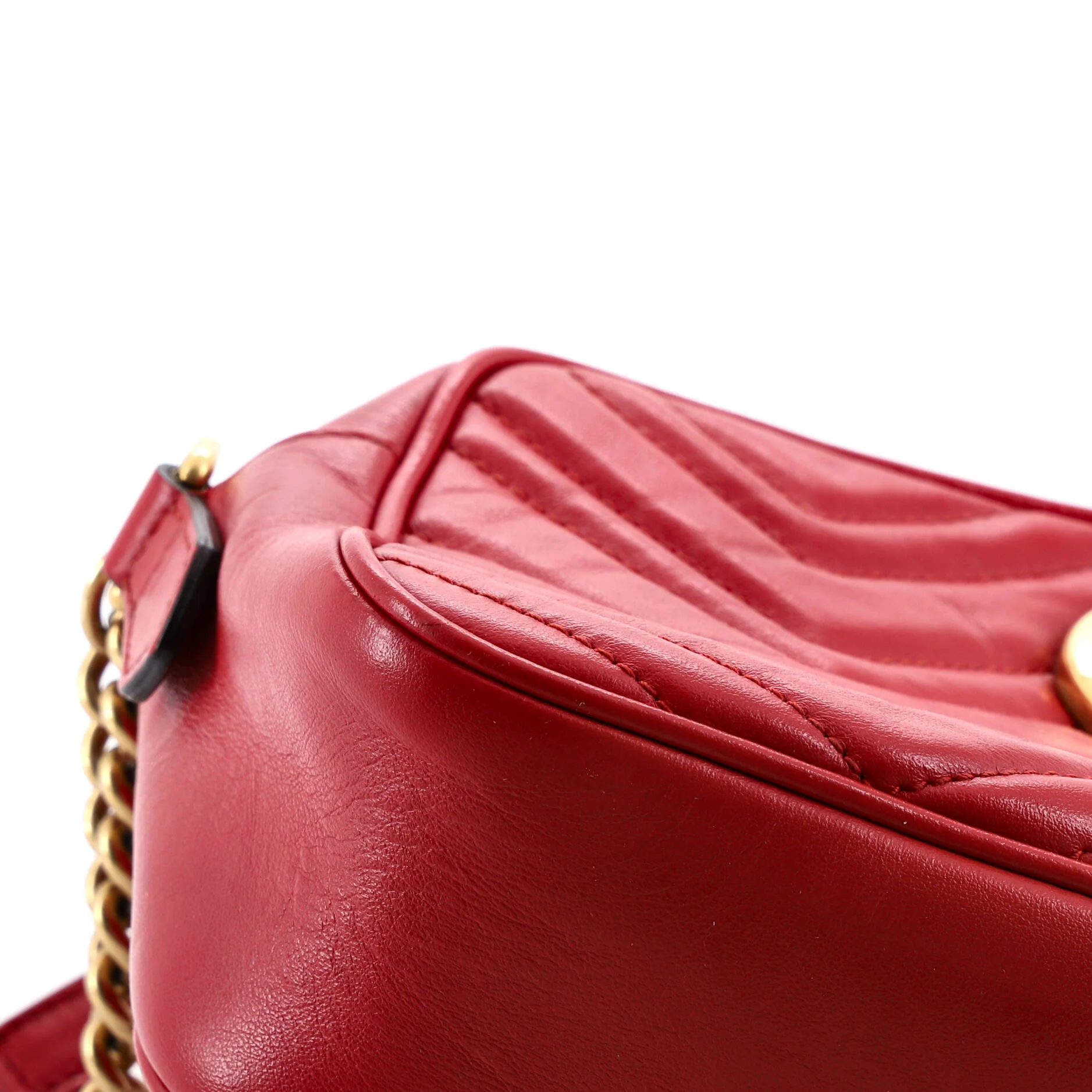 GG Marmont Shoulder Bag Matelasse Leather Small - Image 7