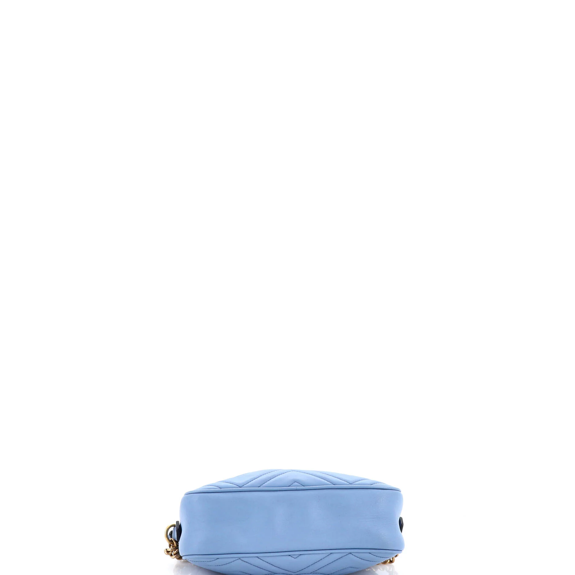 GG Marmont Shoulder Bag Matelasse Leather Small - Image 4