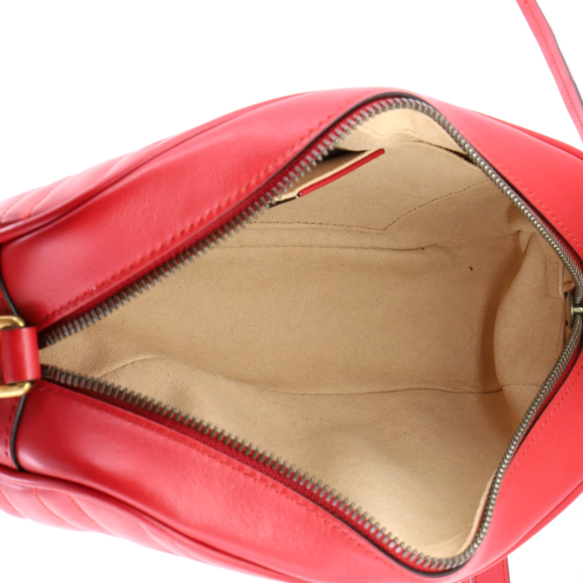 GG Marmont Shoulder Bag Matelasse Leather Small - Image 5